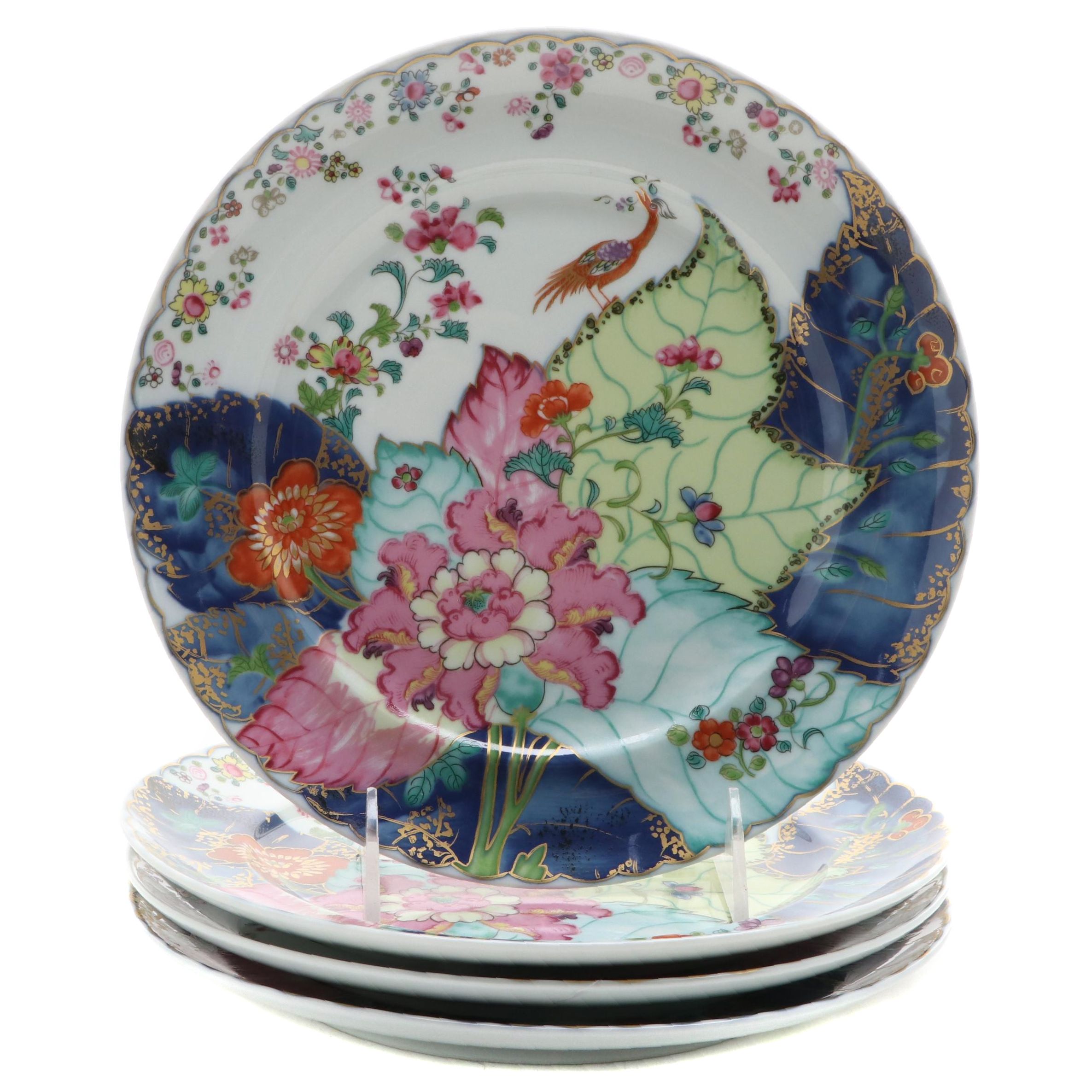 Mottahedeh "Tobacco Leaf" Porcelain Plates