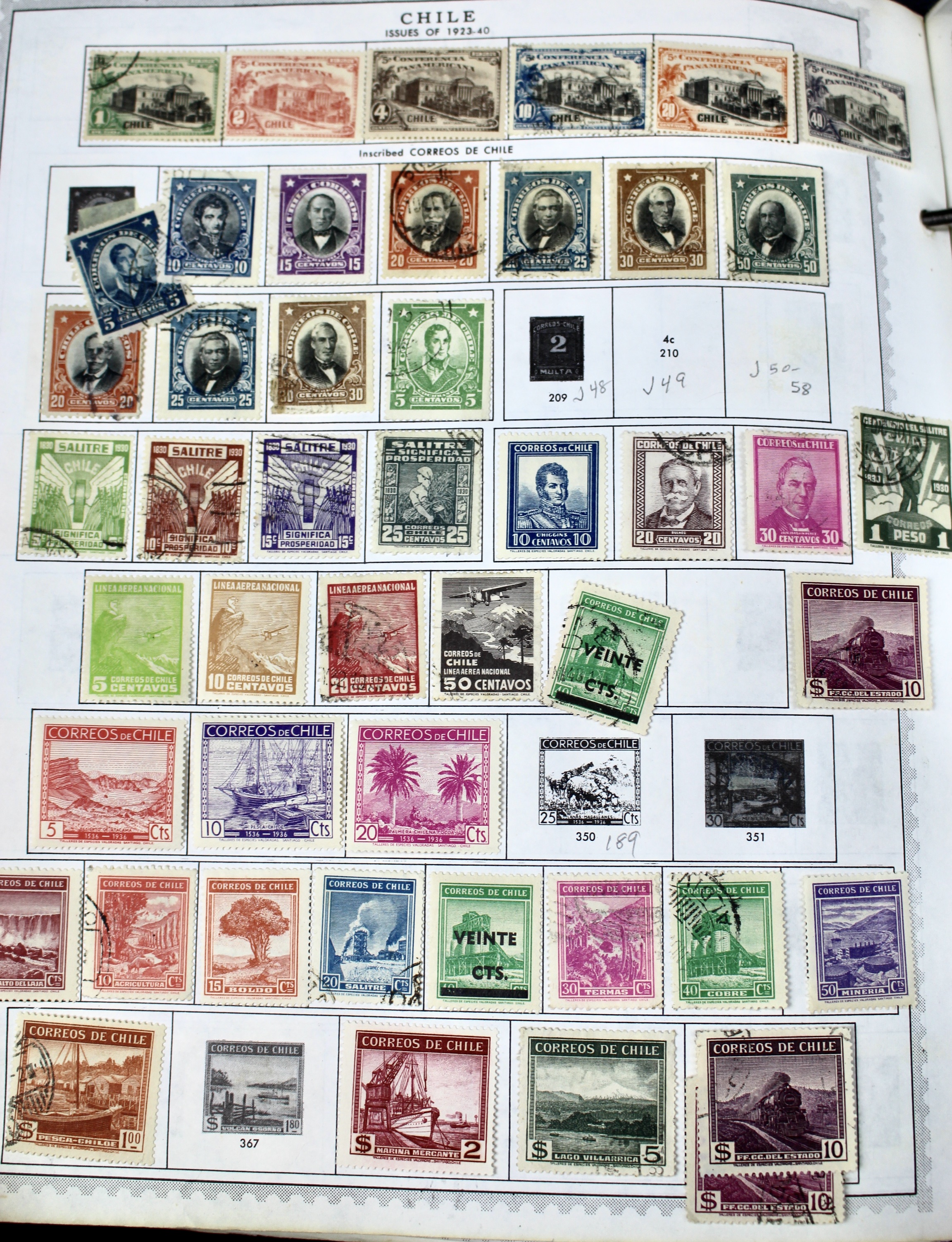 Minkus Supreme Global Postage Stamp Album