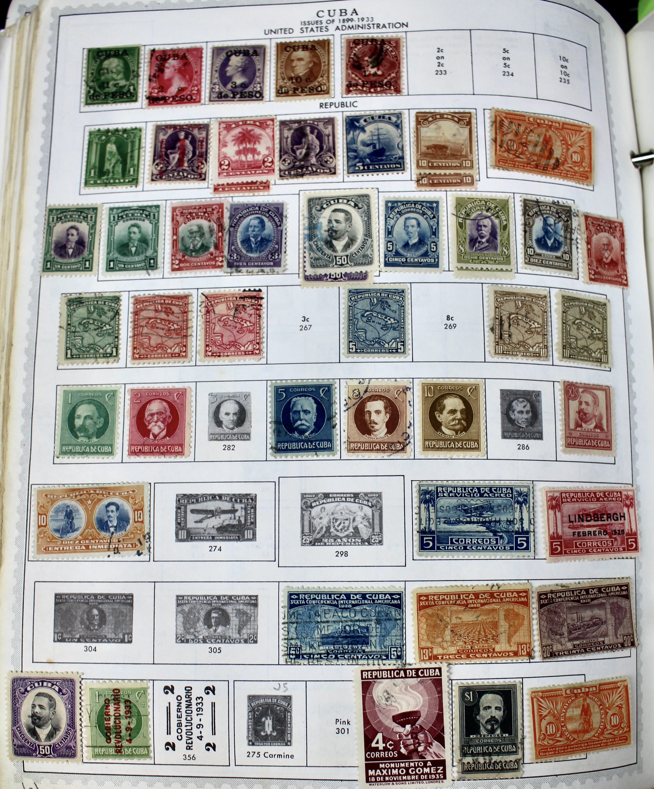 Minkus Supreme Global Postage Stamp Album