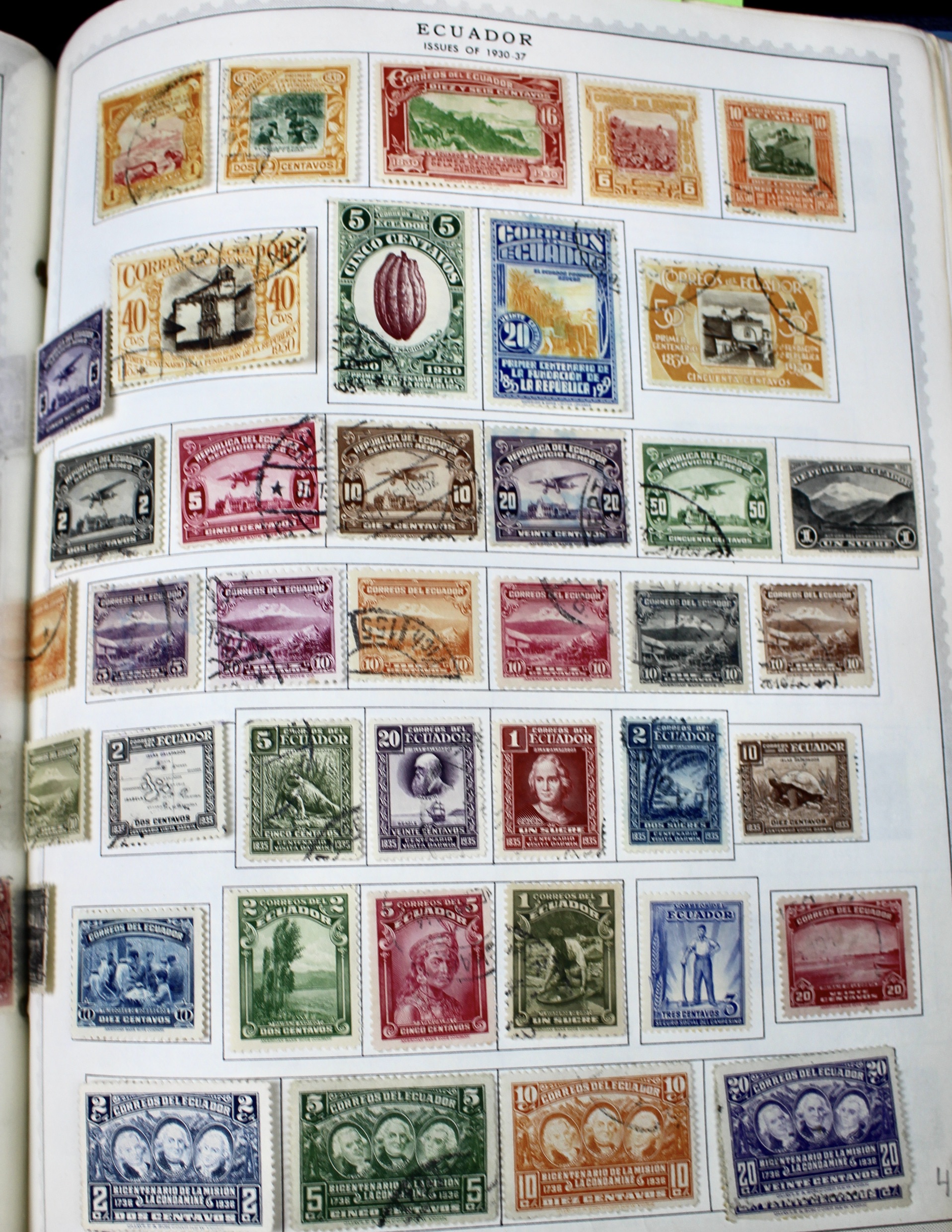 Minkus Supreme Global Postage Stamp Album