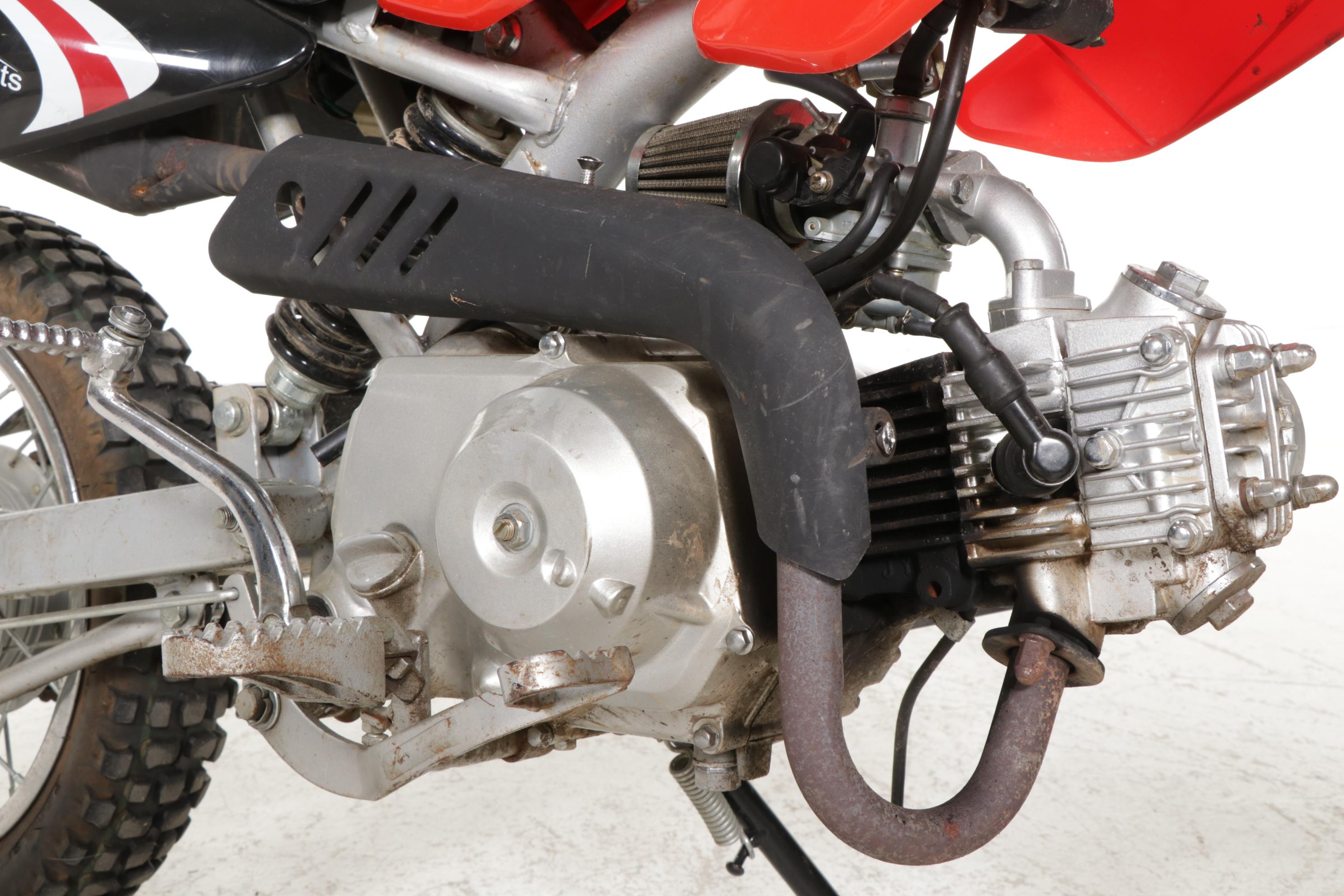 Baja Motorsports Dirt Runner 70cc Motorbike With Fuel Helmet