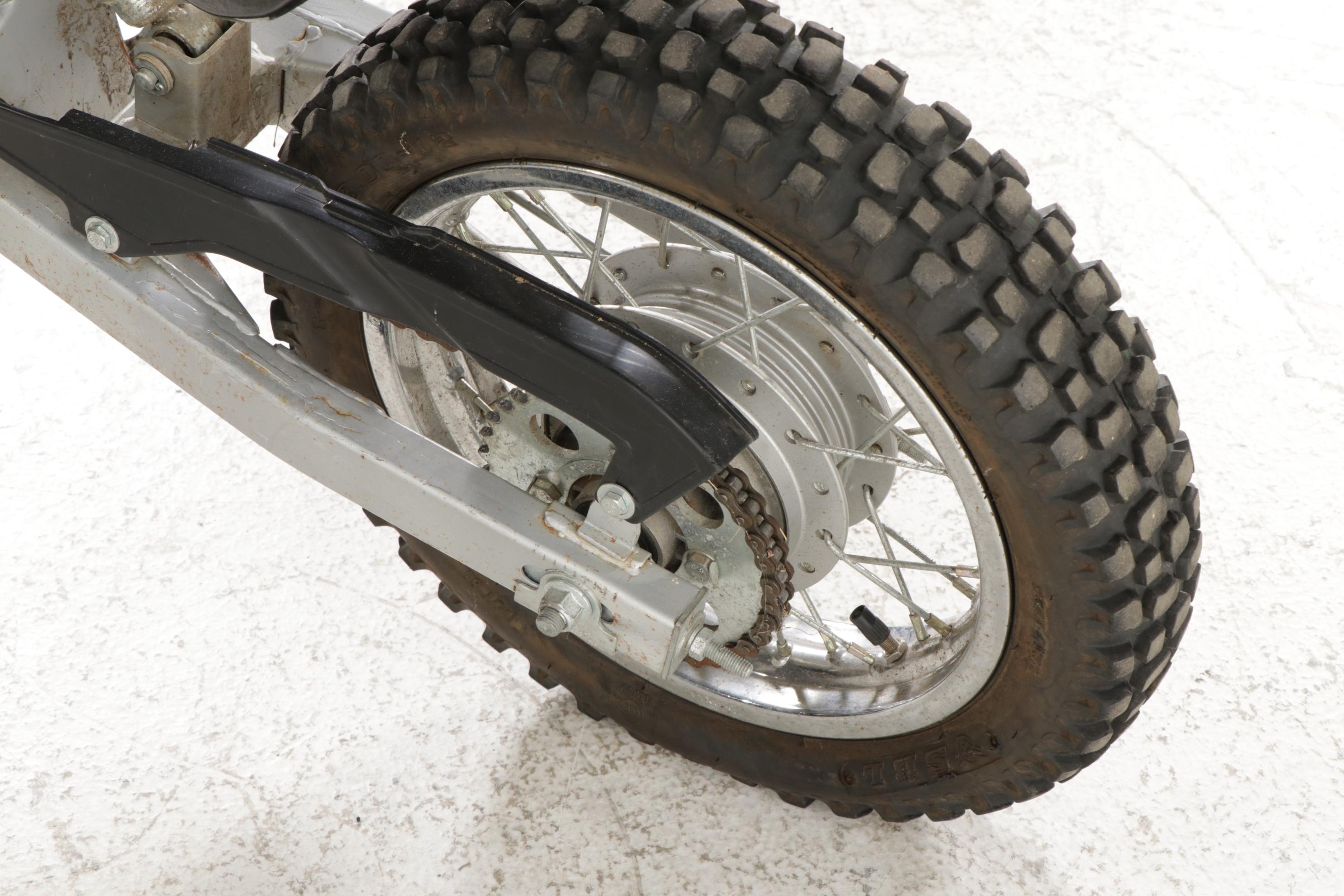 Baja Motorsports Dirt Runner 70cc Motorbike With Fuel Helmet