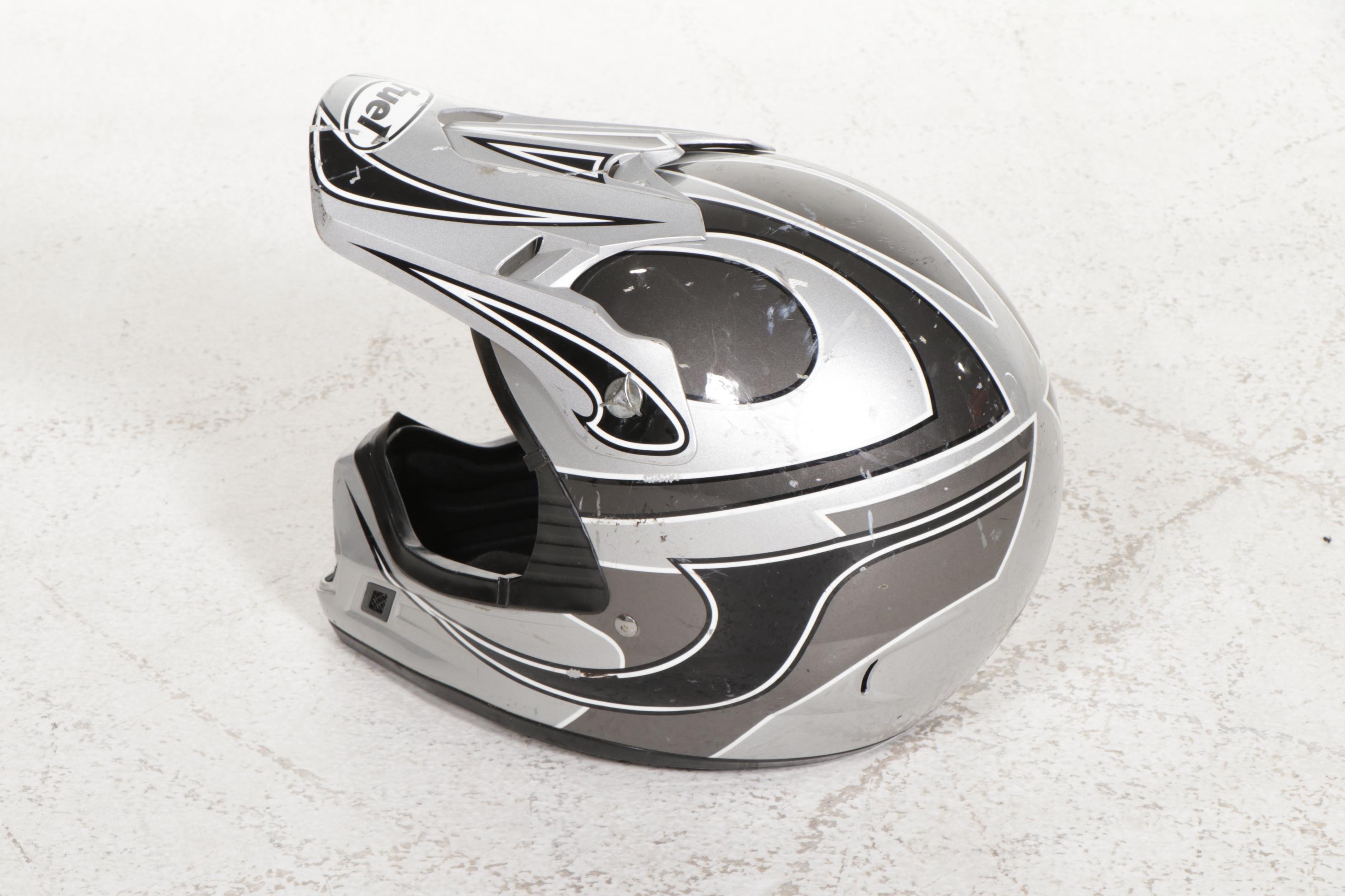 Baja Motorsports Dirt Runner 70cc Motorbike With Fuel Helmet