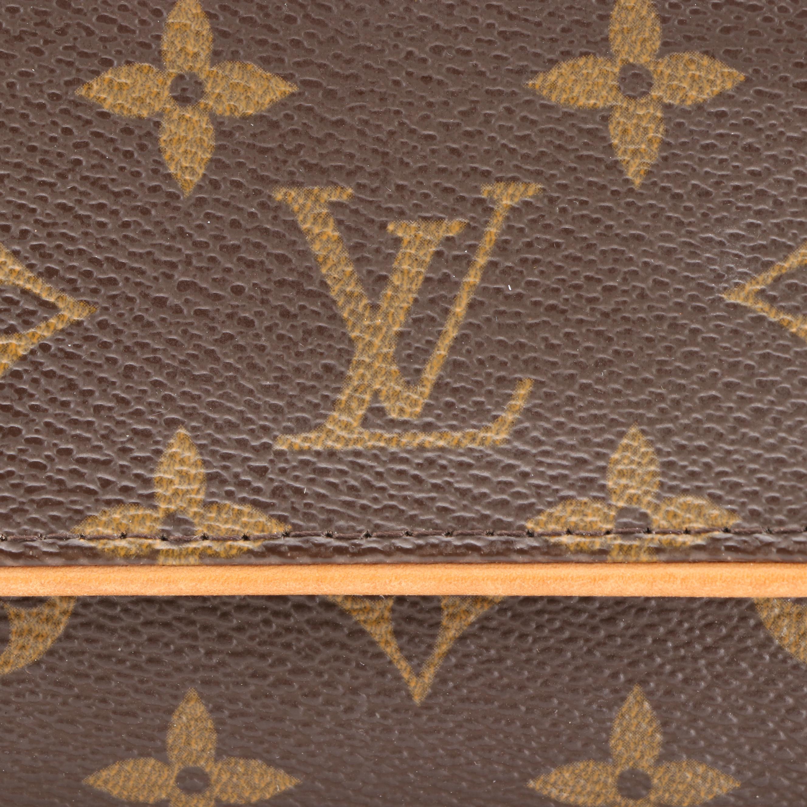 Louis Vuitton Pochette Twin PM in Monogram Canvas and Vachetta Leather