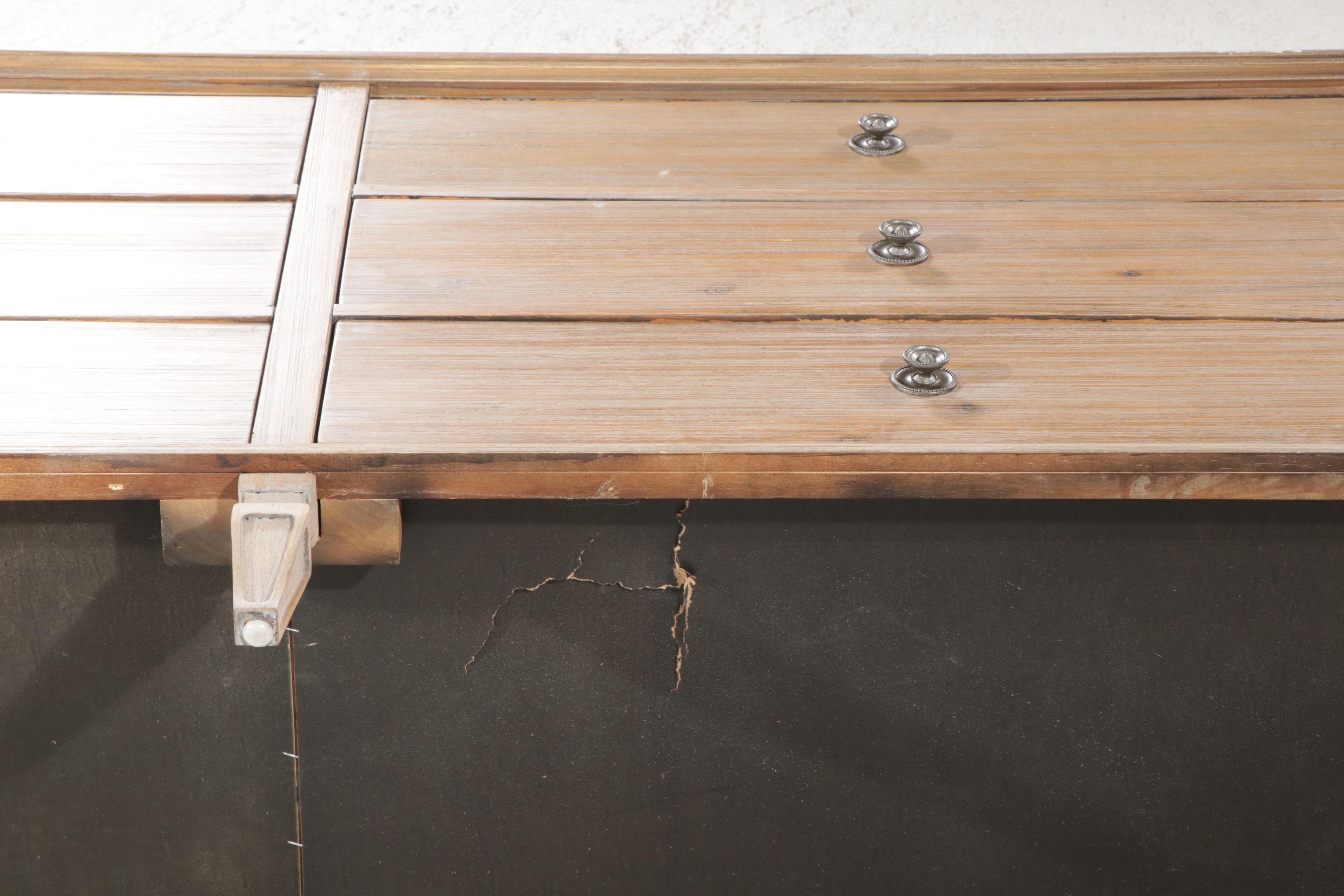 Madison Park Signature quot Victoria quot Six Drawer Dresser EBTH