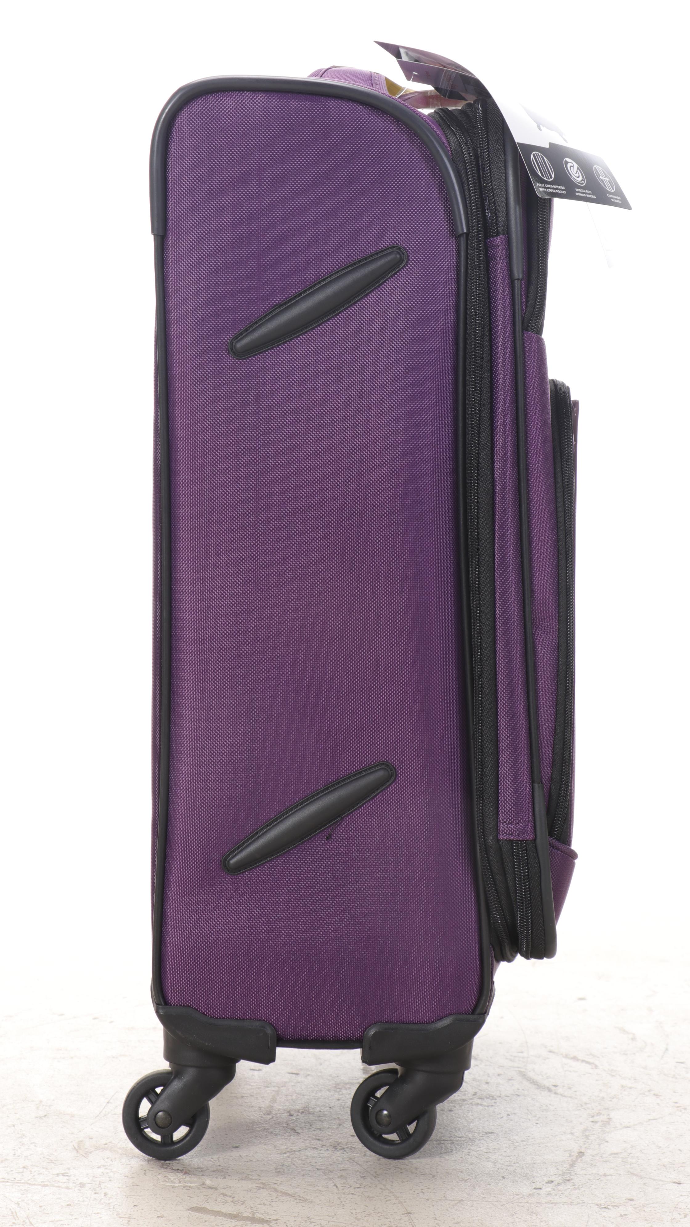 Skyline Sprint Collection 21" Expandable Carry-On Spinner Suitcase