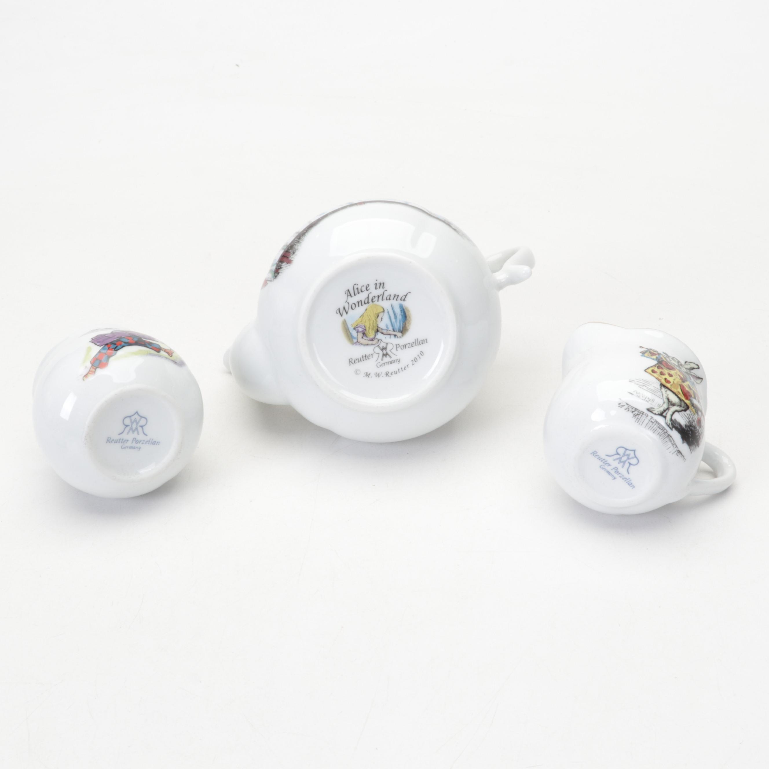 Reutter Porzellan "Alice In Wonderland" Child's Tea Set with Case, 2010