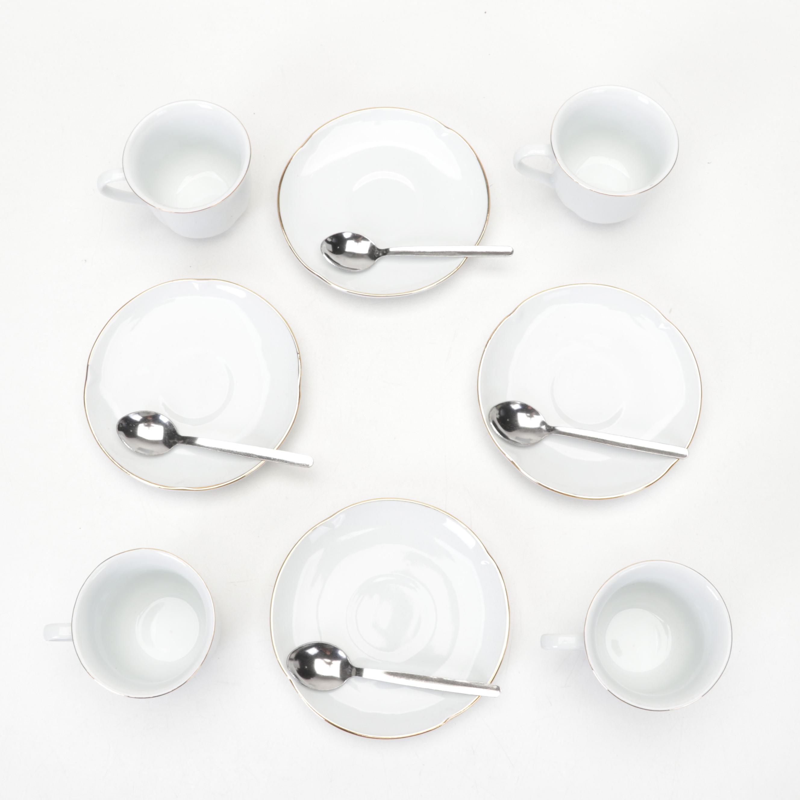 Reutter Porzellan "Alice In Wonderland" Child's Tea Set with Case, 2010