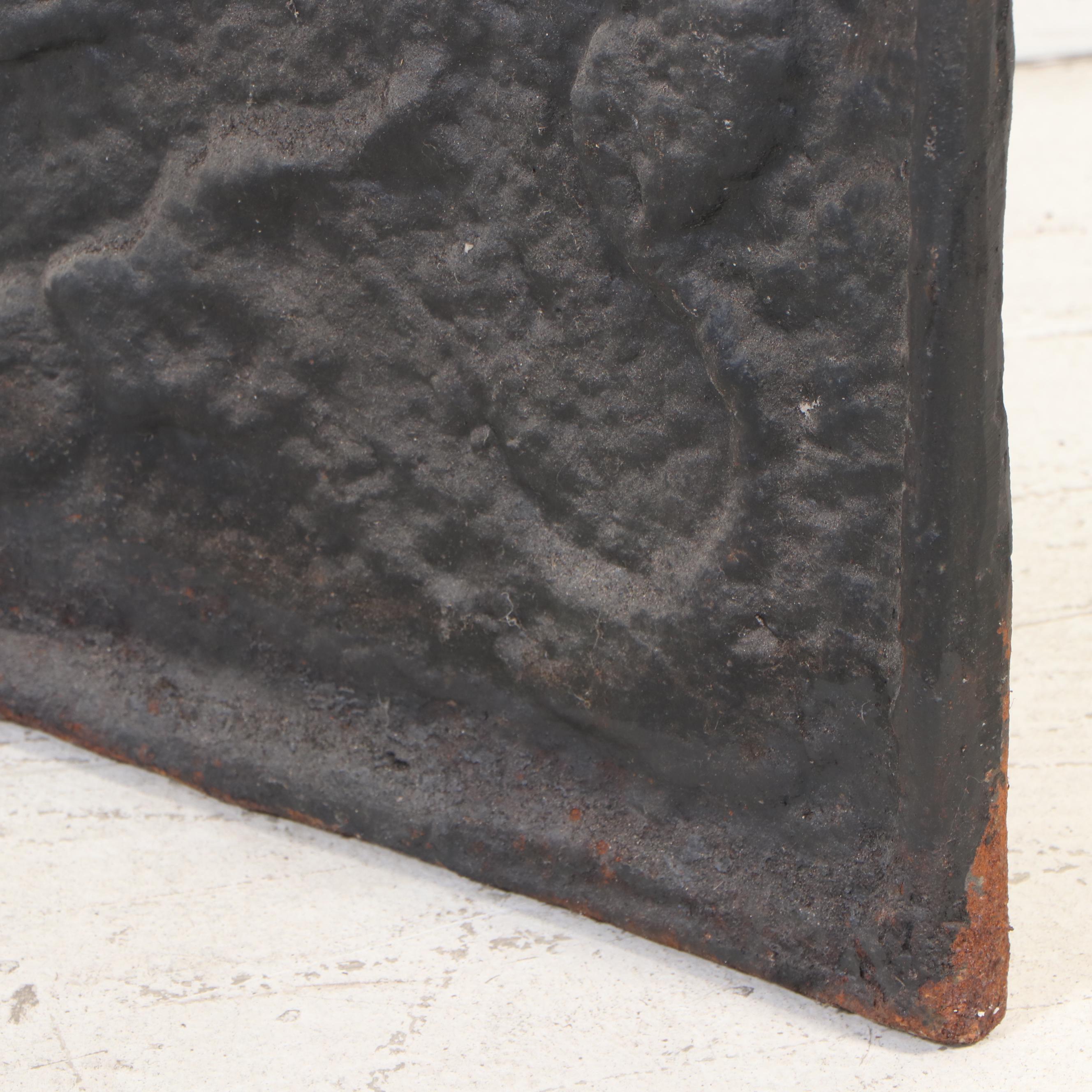 Virginia Metal Metalcrafters for Williamsburg Restoration Cast Iron Fireback