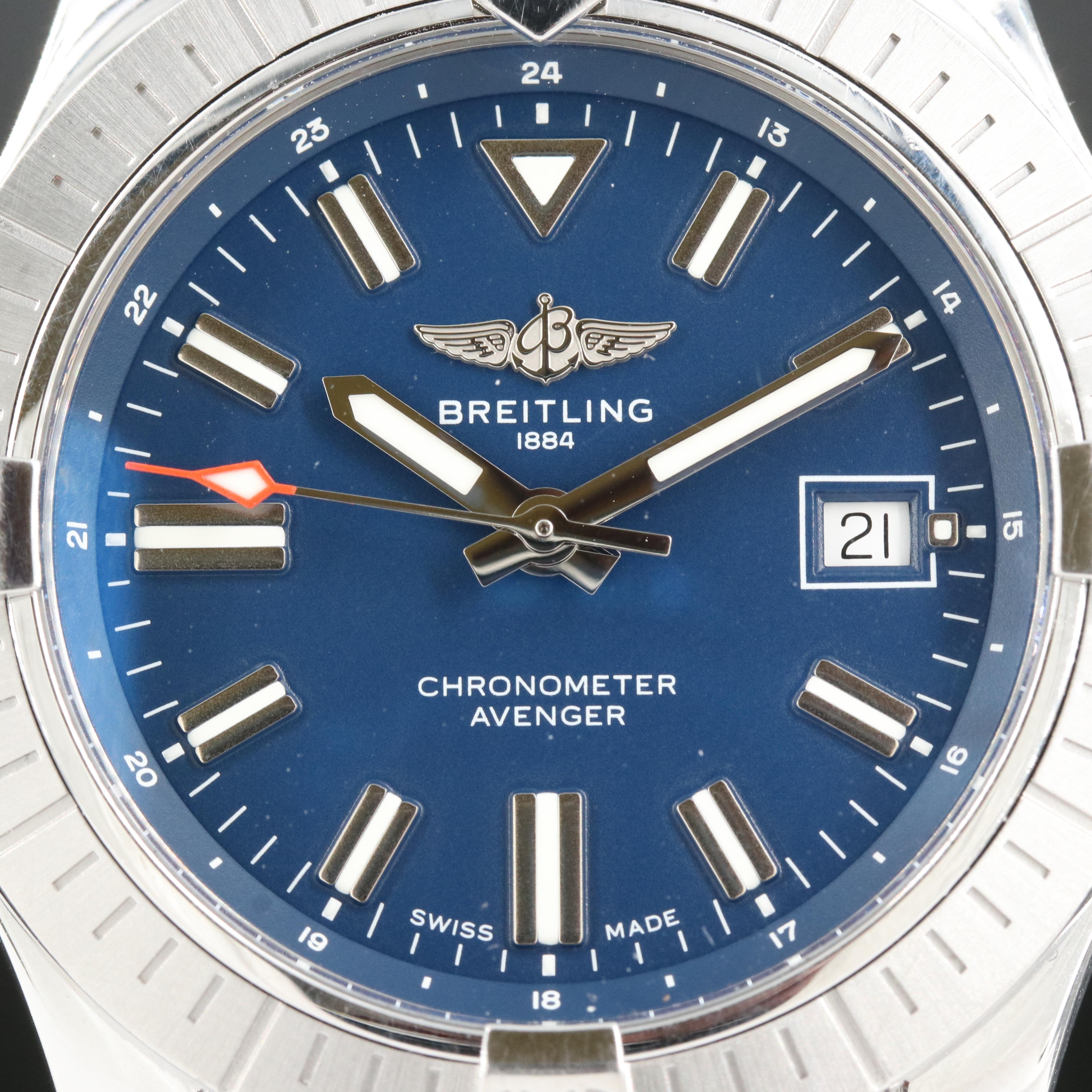 Breitling Avenger 43 Chronometer Date Automatic Watch