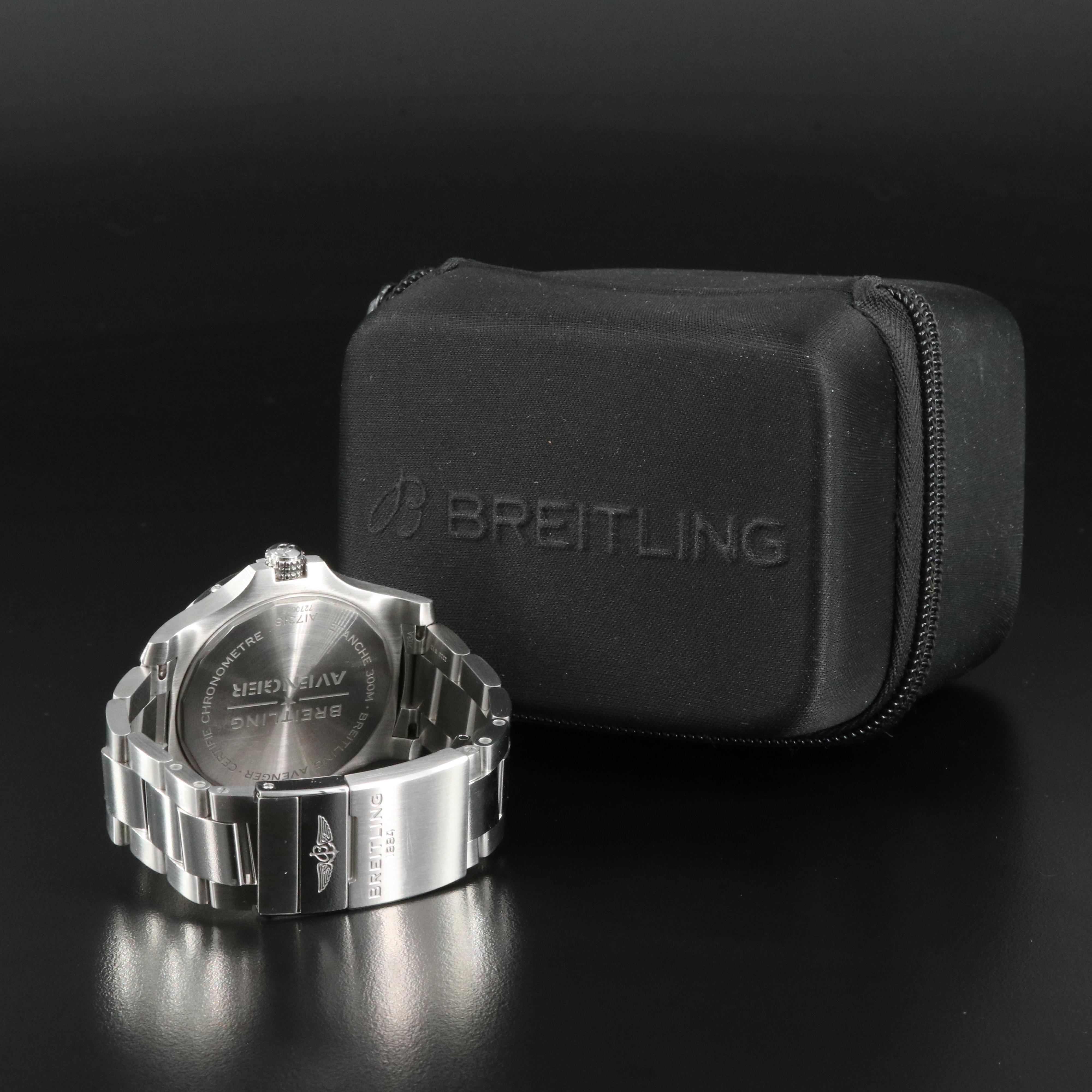 Breitling Avenger 43 Chronometer Date Automatic Watch