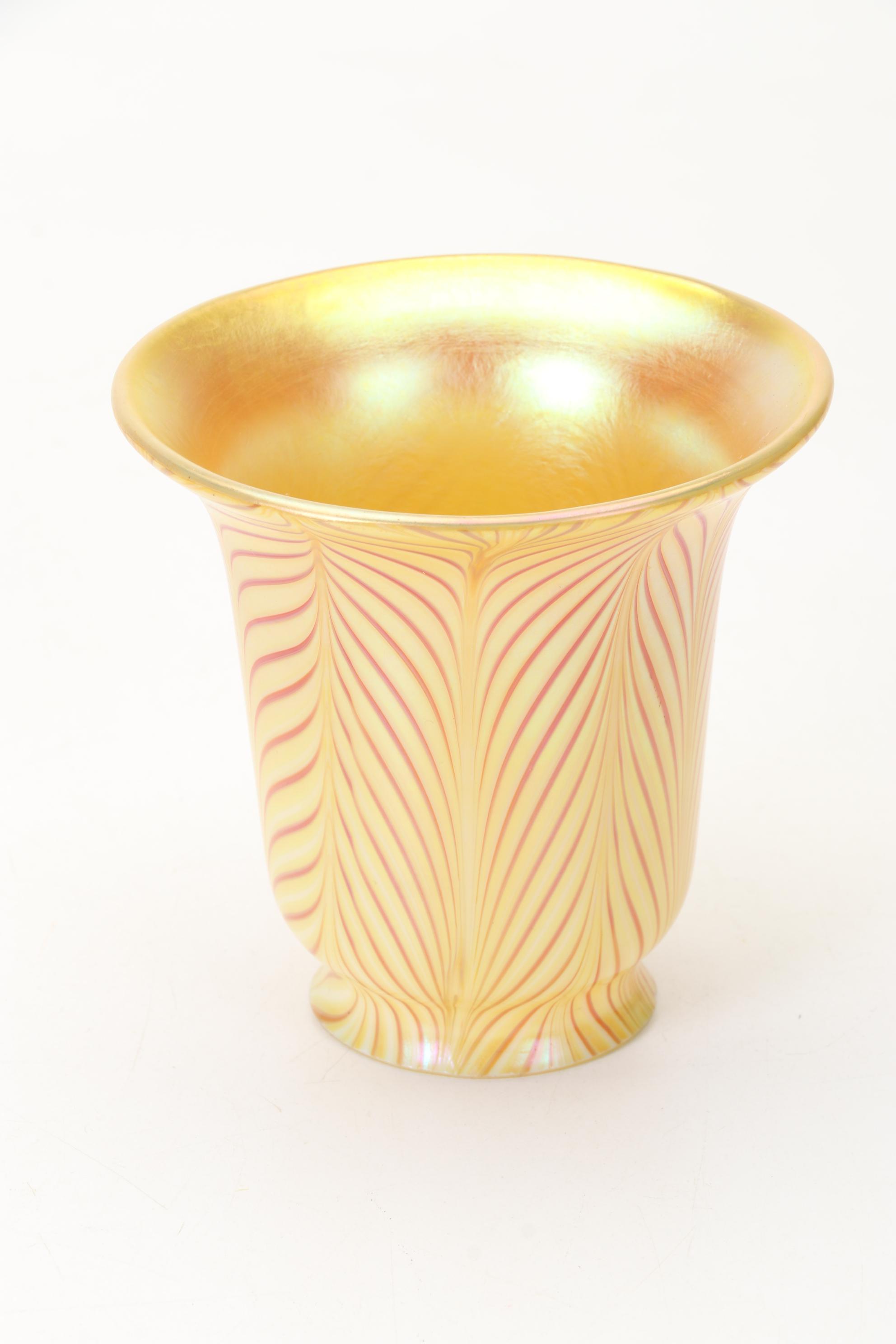 Orient & Flume Art Glass Gold Pulled Feather Lamp Shades, 1980