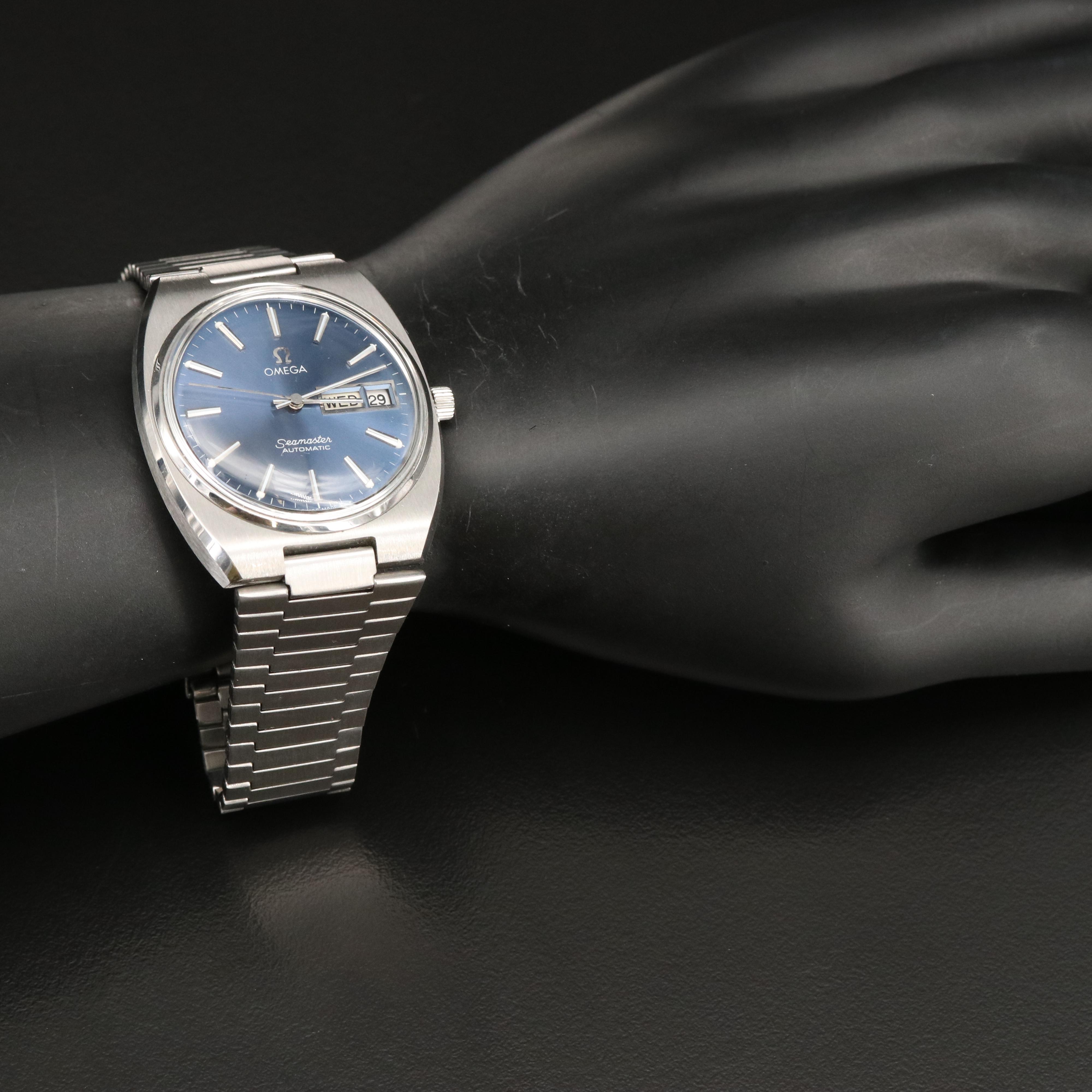 Omega Seamaster Day/Date Automatic Watch