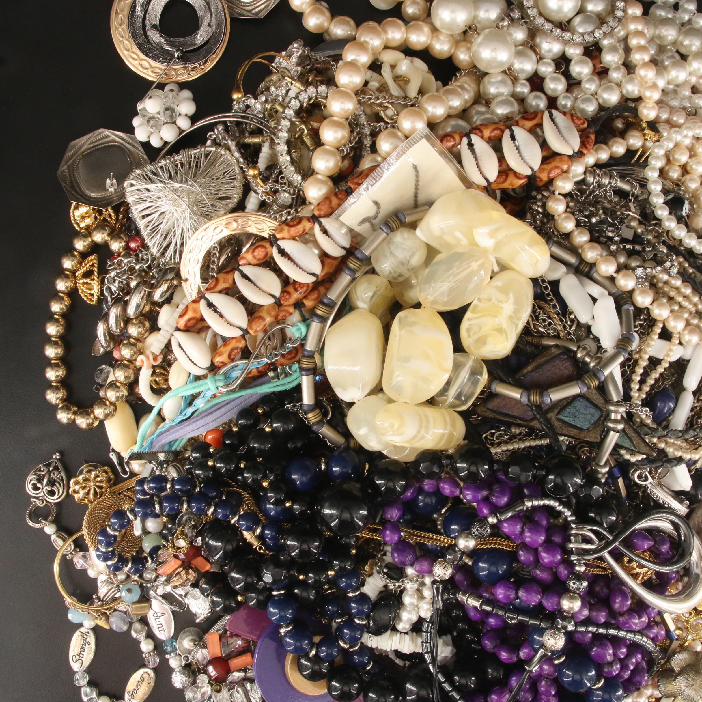 Uncommon Discoveries: Jewelry Collection