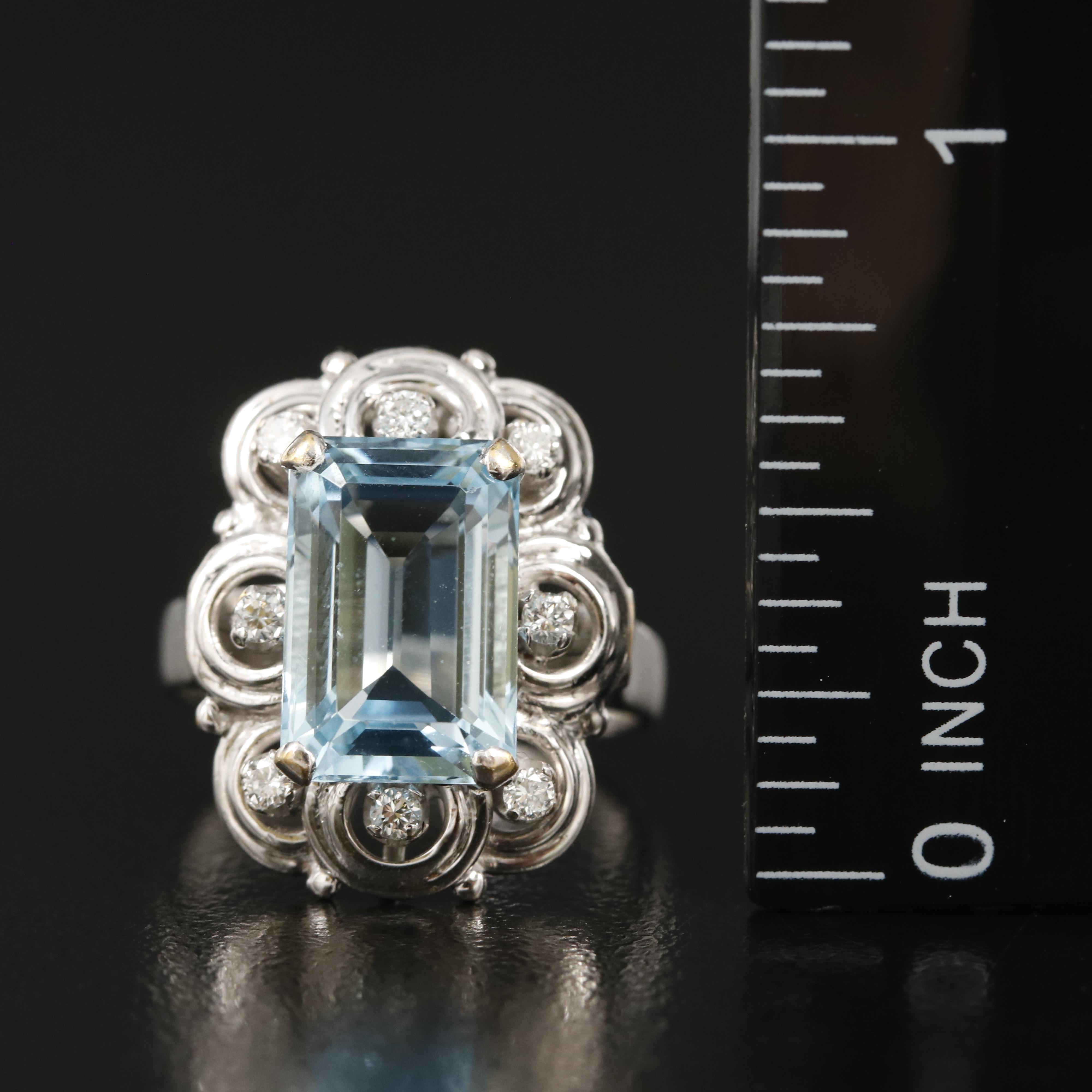 Vintage 18K 3.83 CT Aquamarine and Diamond Ring