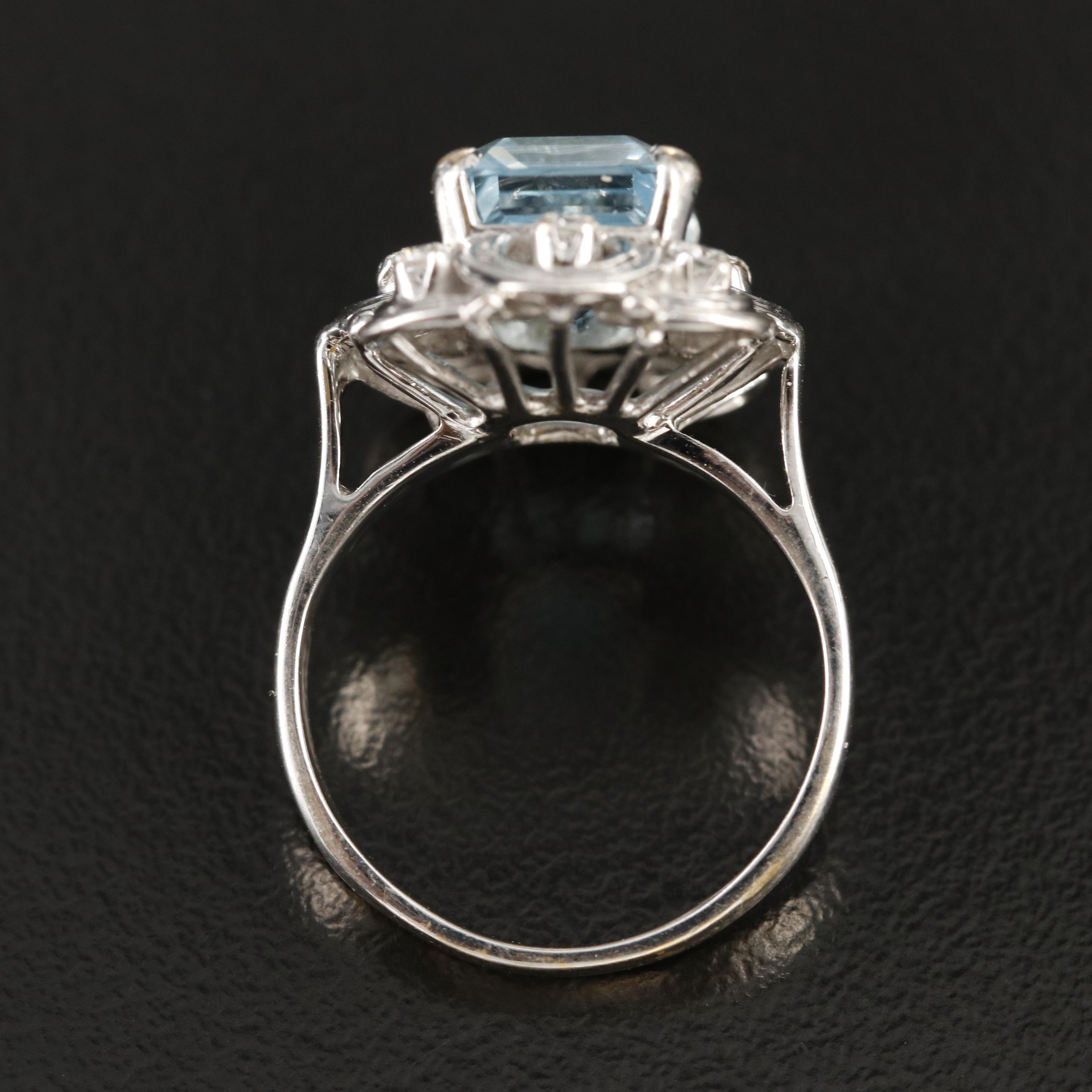 Vintage 18K 3.83 CT Aquamarine and Diamond Ring
