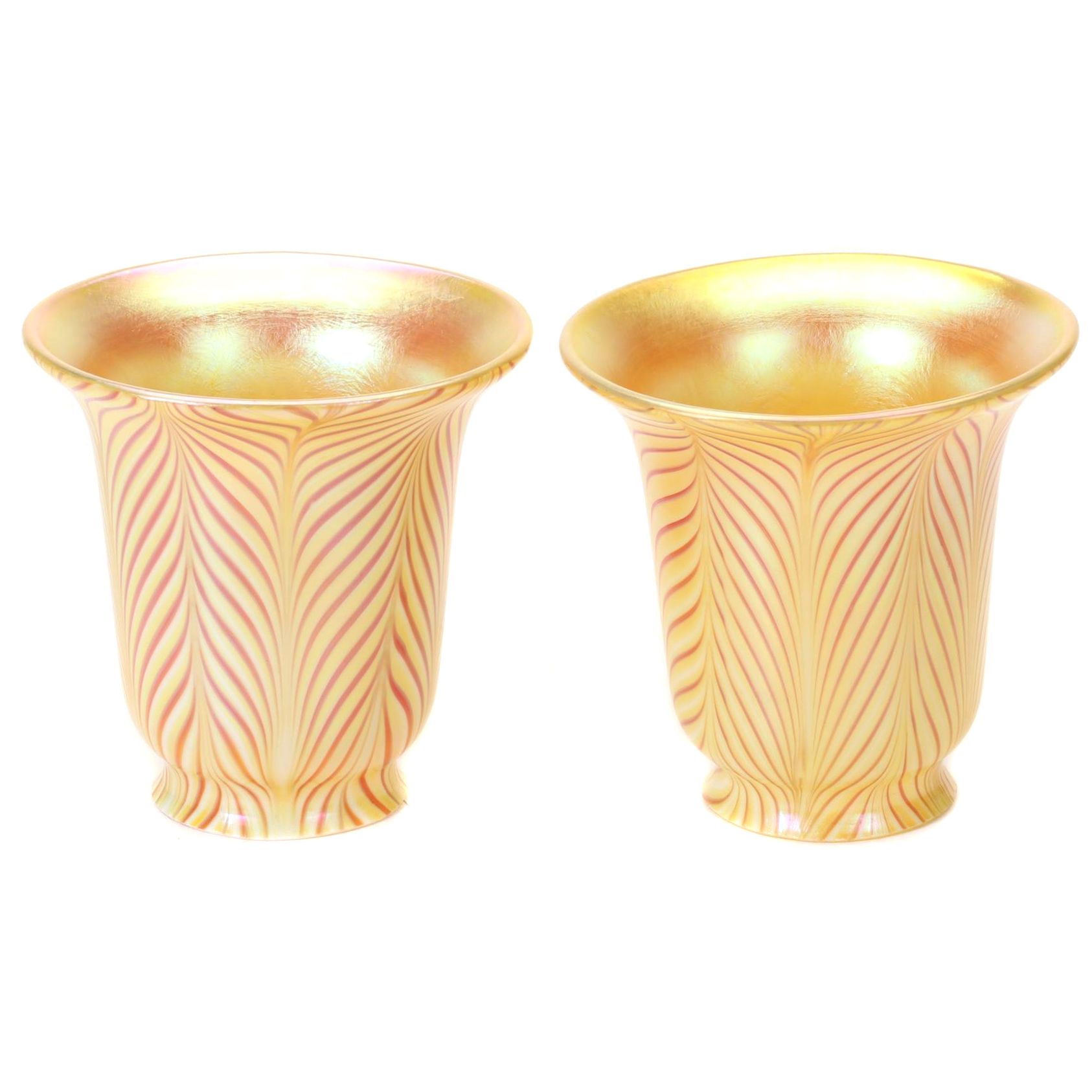 Orient & Flume Art Glass Gold Pulled Feather Lamp Shades, 1980