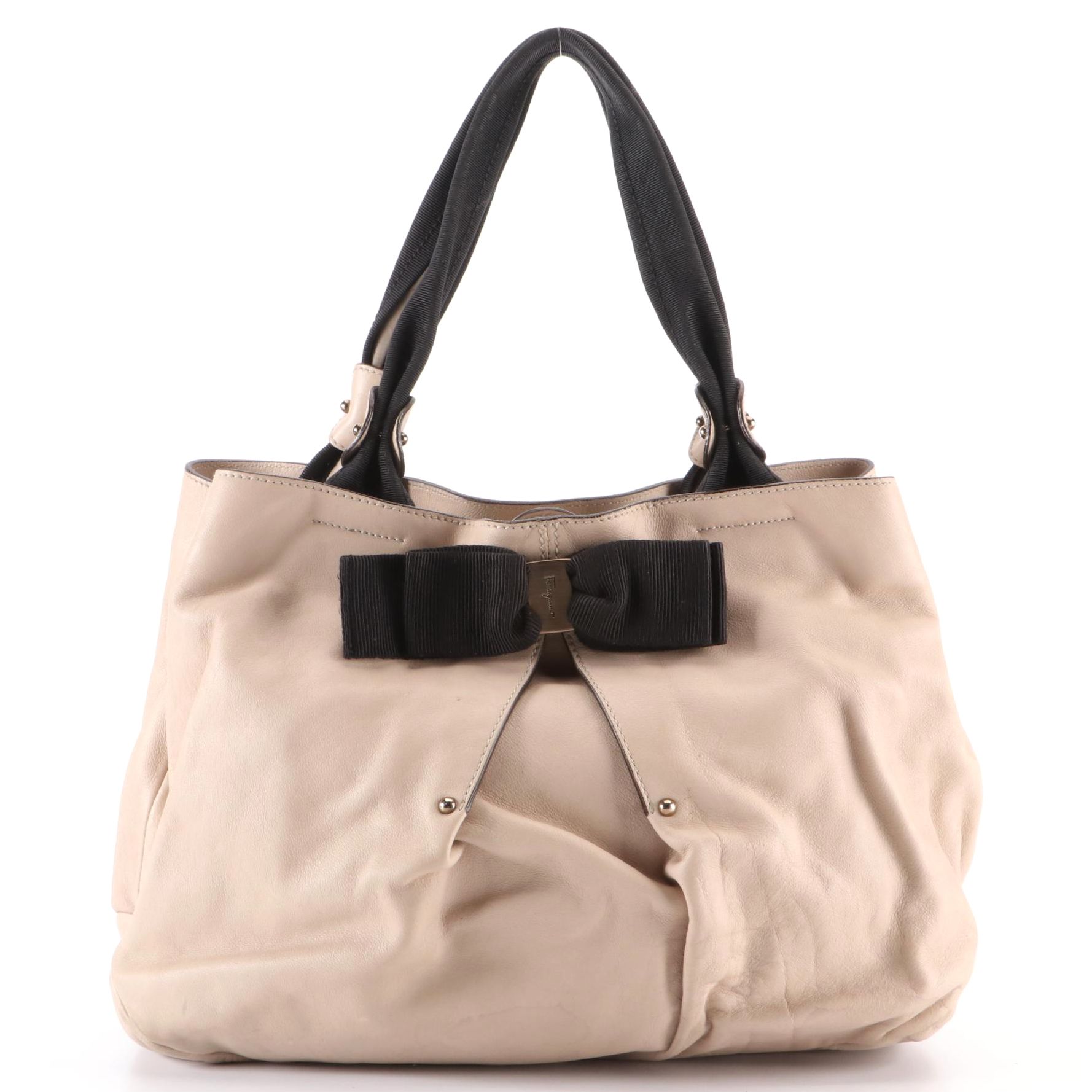 Salvatore Ferragamo Vara Bow Shoulder Bag in Calfskin Leather