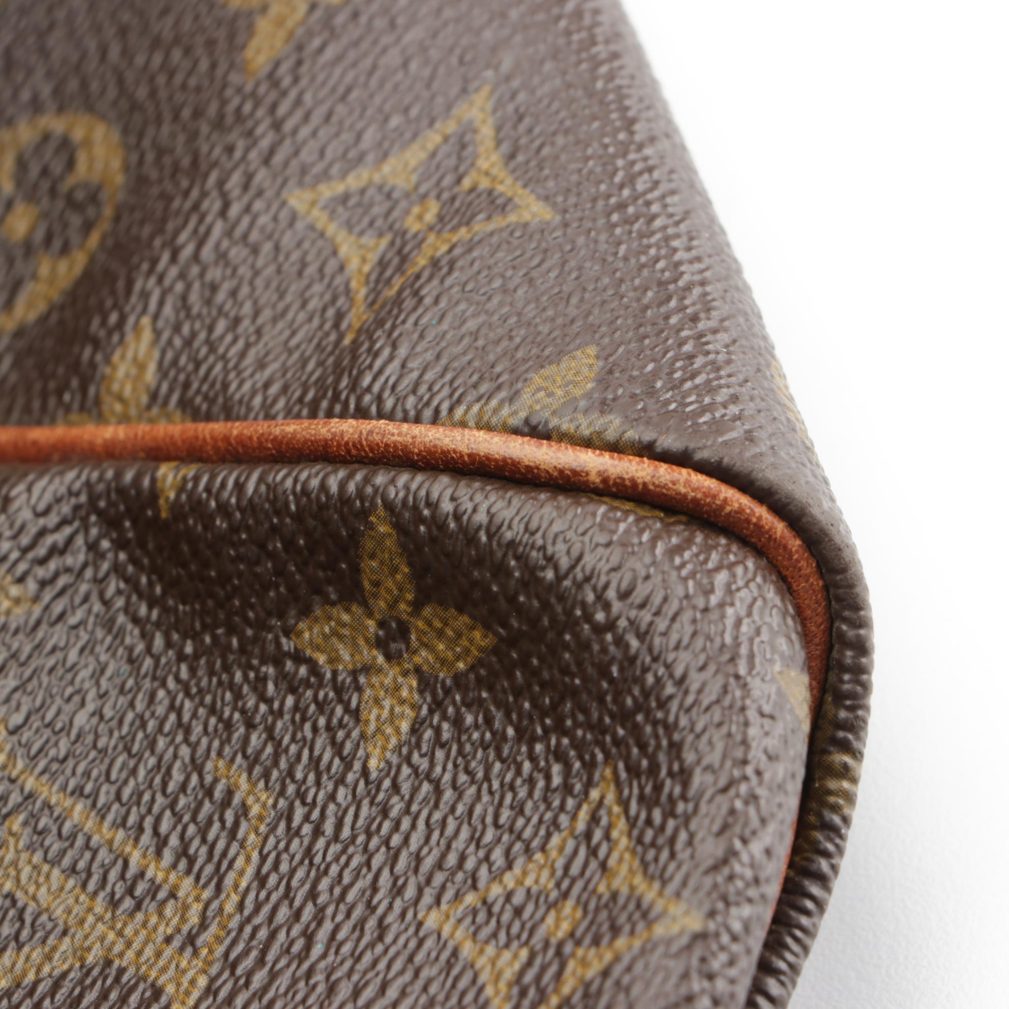 Louis Vuitton Keepall 50 in Monogram Canvas and Vachetta Leather