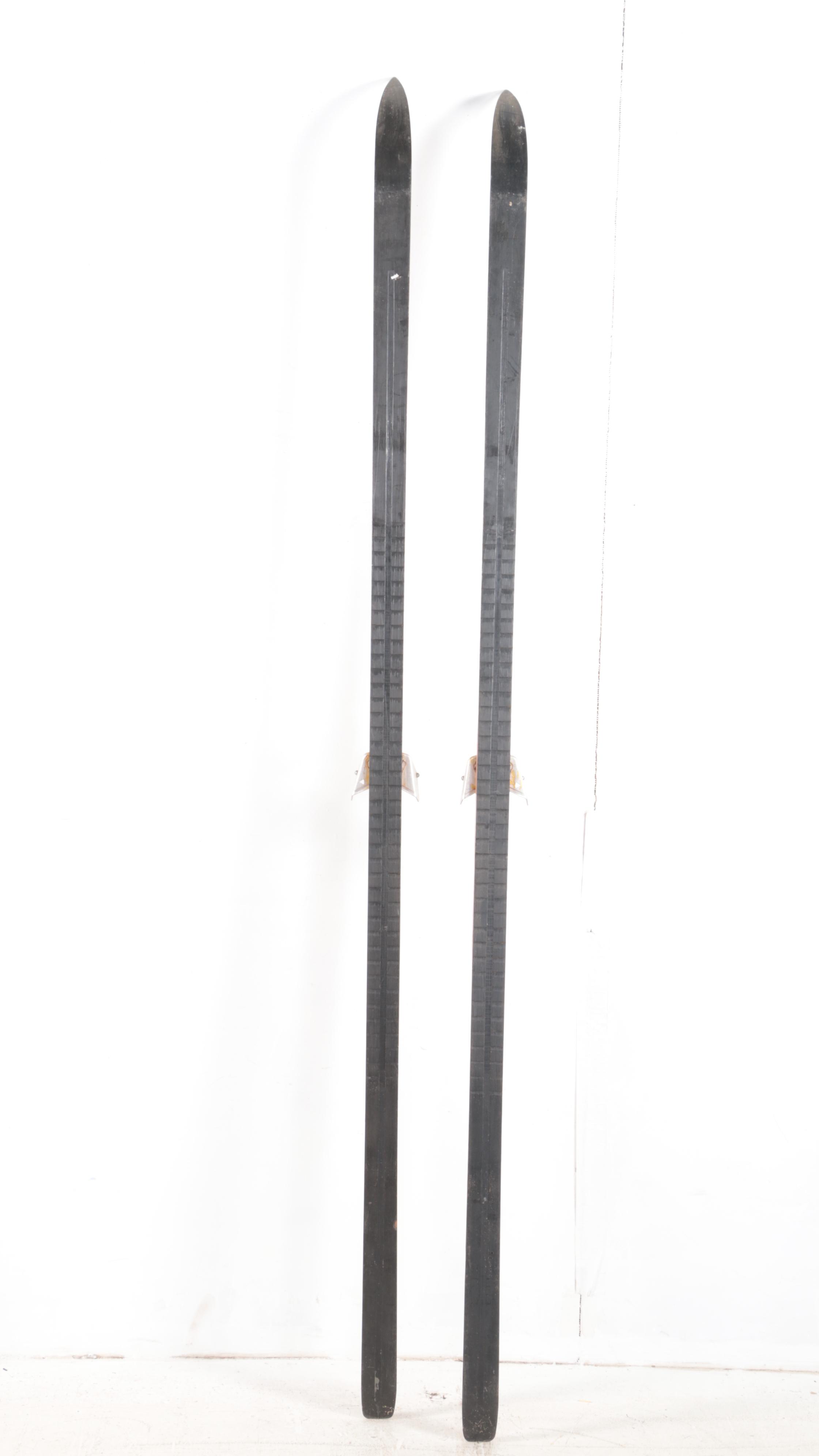 Huski Wooden Cross Country Skis with Poles