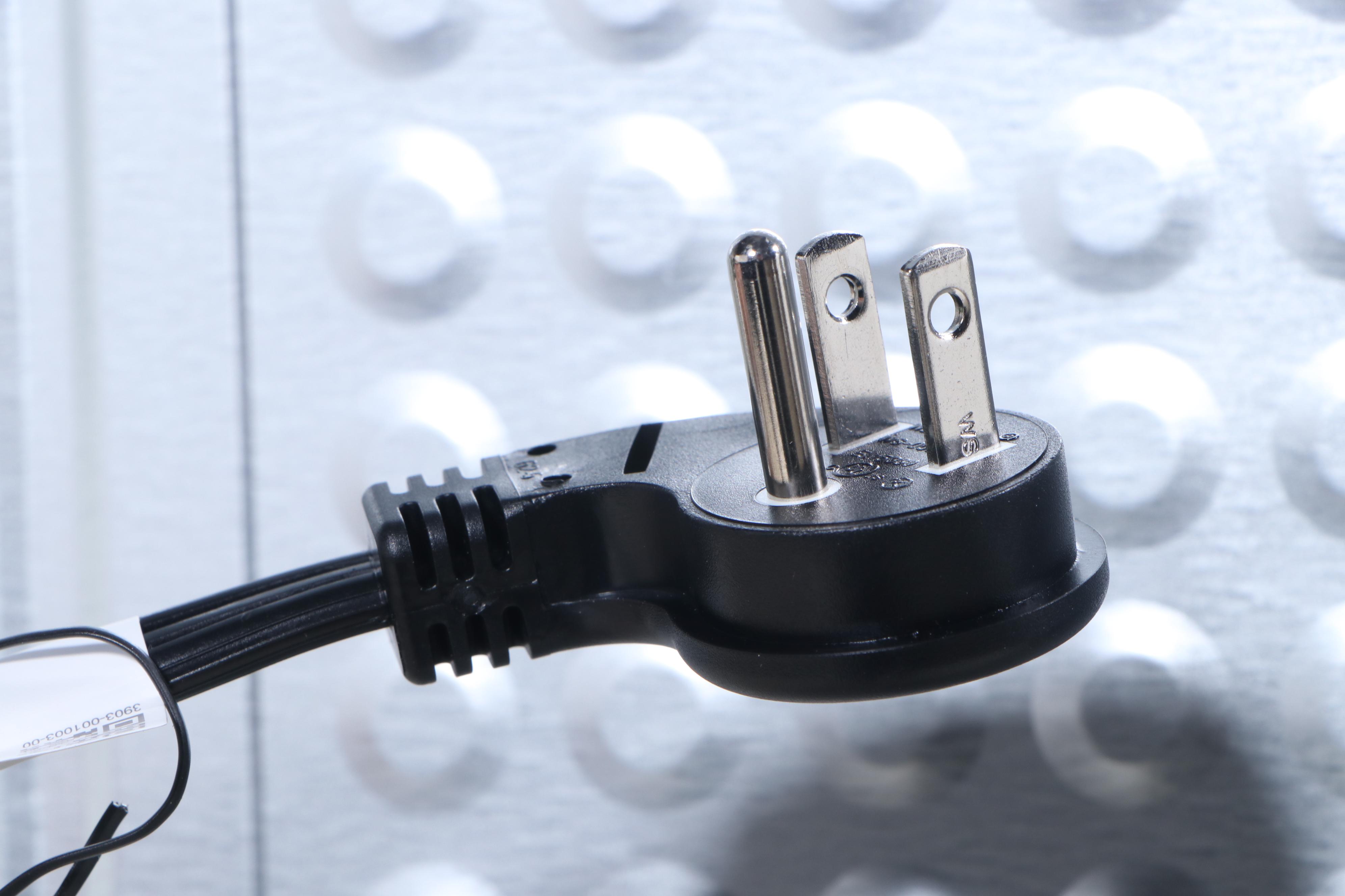 Samsung 18 Cu. Ft. Smart Counter Depth Three-Door French Door Refrigerator