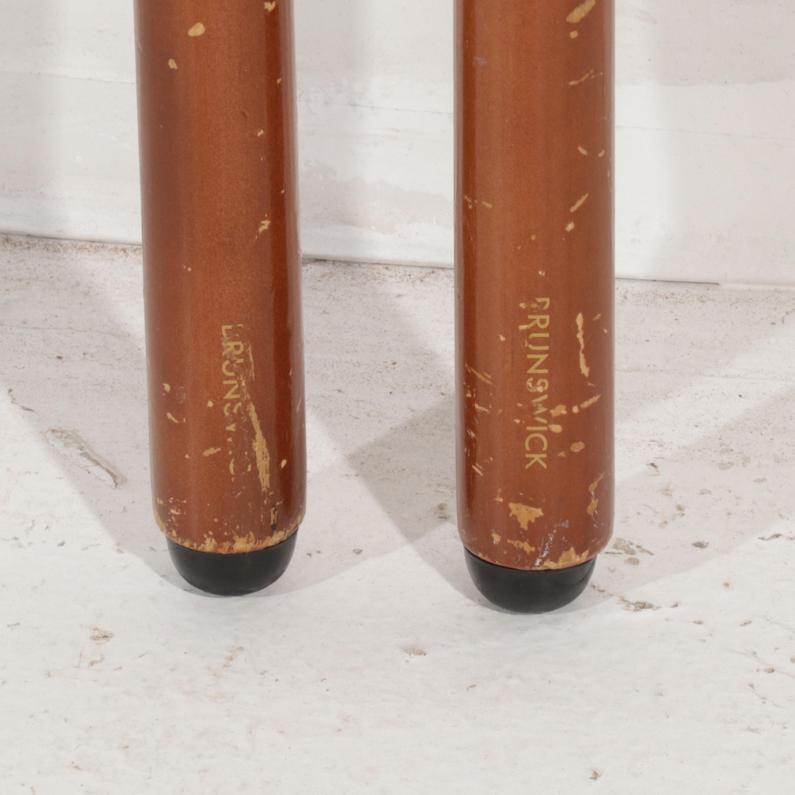 Celebrity by Brunswick Bumper Pool Table and Accessories