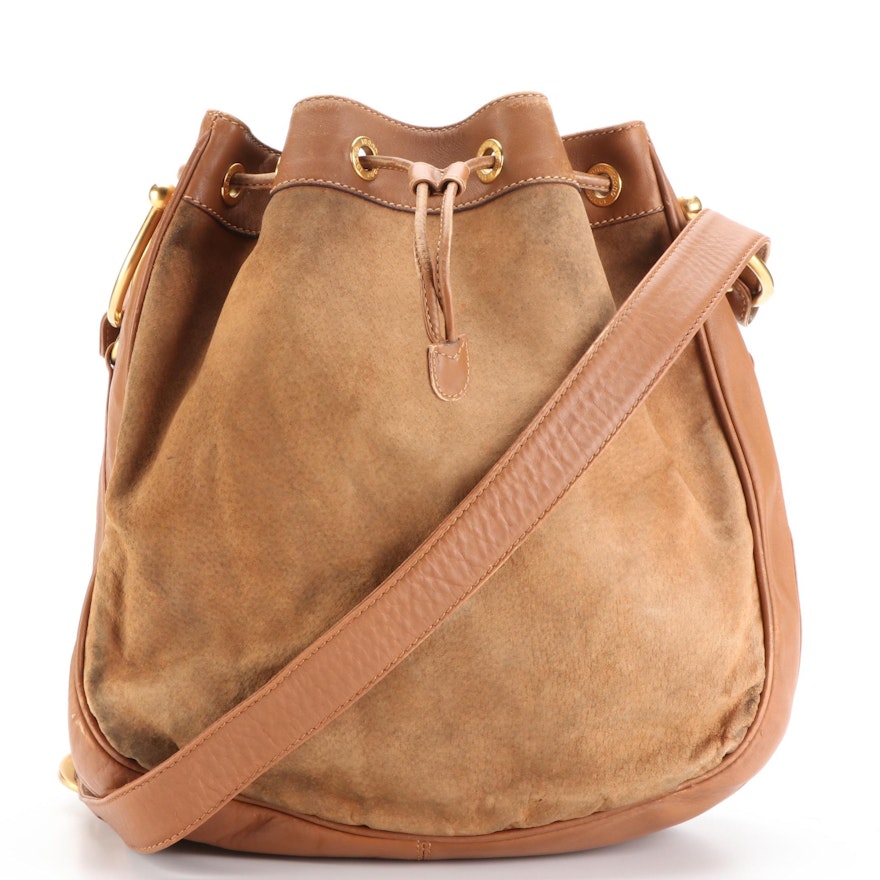 Gucci Medium Horsebit Shoulder Bag in Brown Suede and Leather
