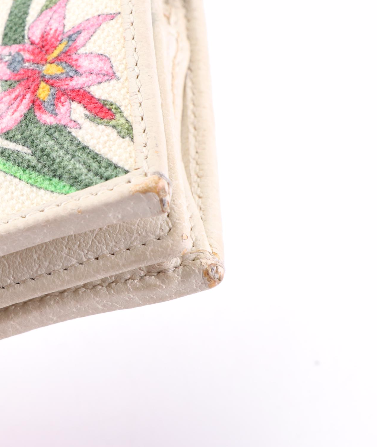 Gucci Limited Edition Marmont Compact Wallet in Flora Print Canvas