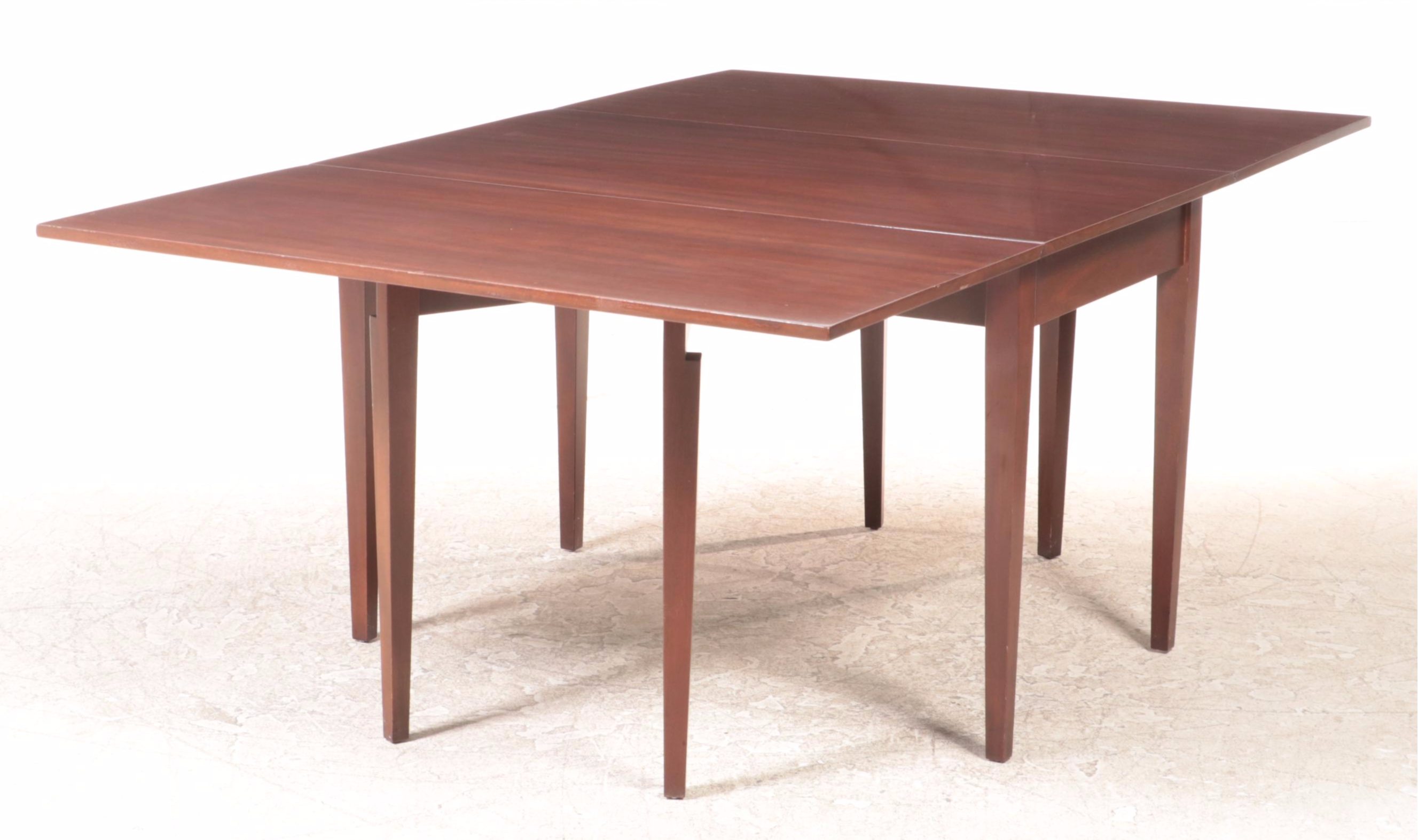 Kittinger "Williamsburg Adaptation" Mahogany Drop-Leaf Dining Table