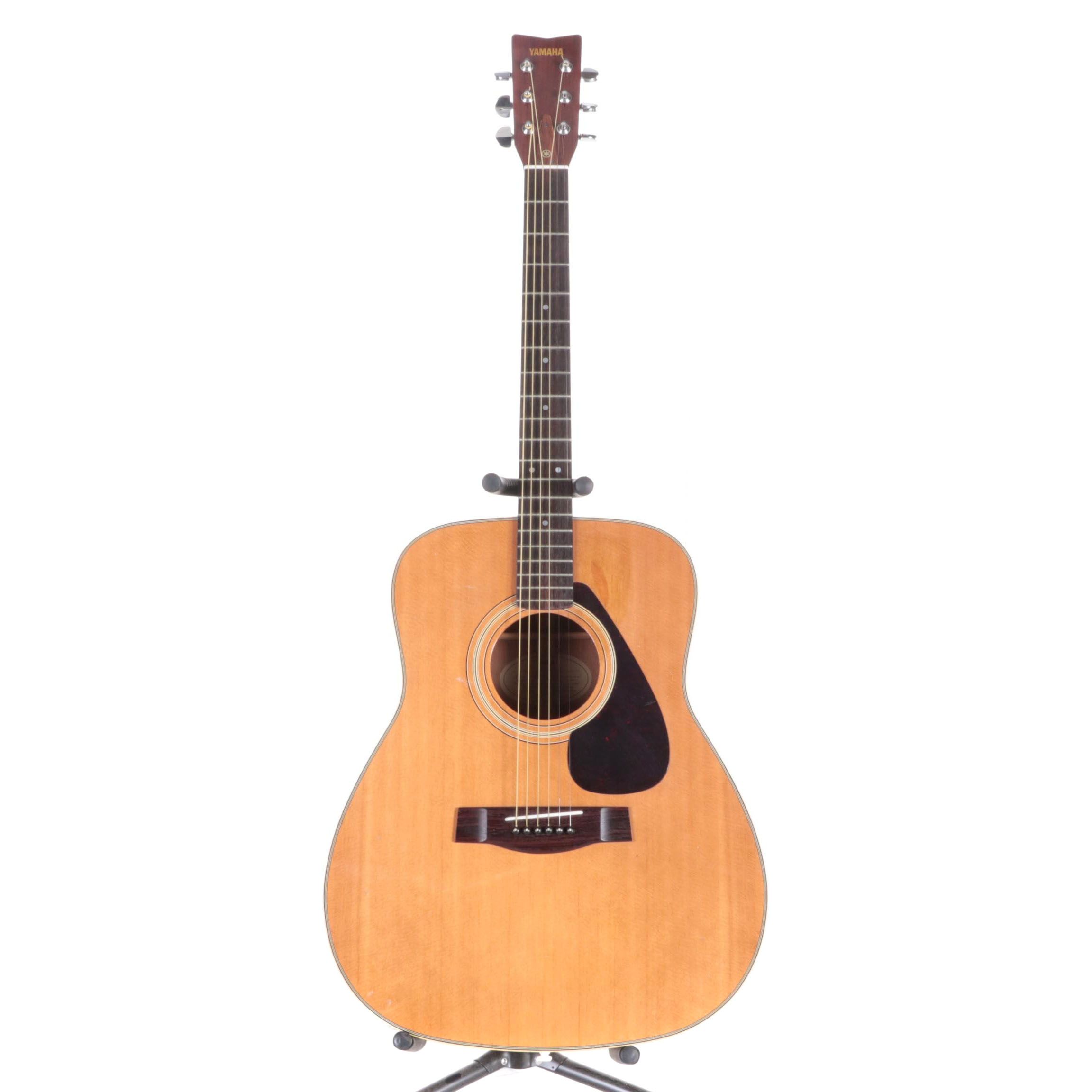 Yamaha Six-String Acoustic Guitar, 1970s