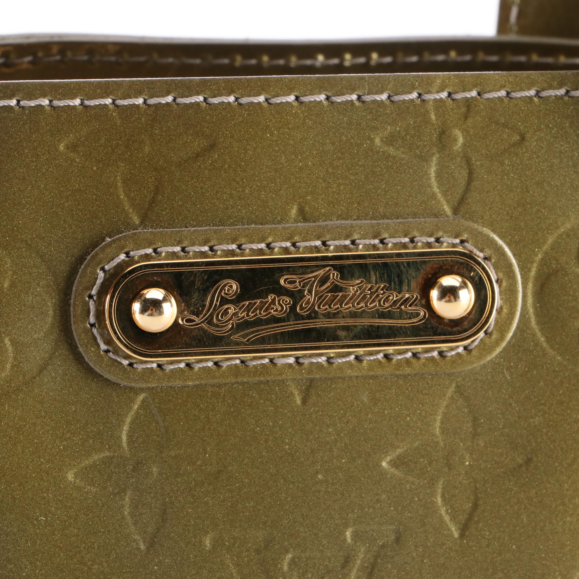 Louis Vuitton Wilshire PM Tote in Perle Monogram Vernis Leather