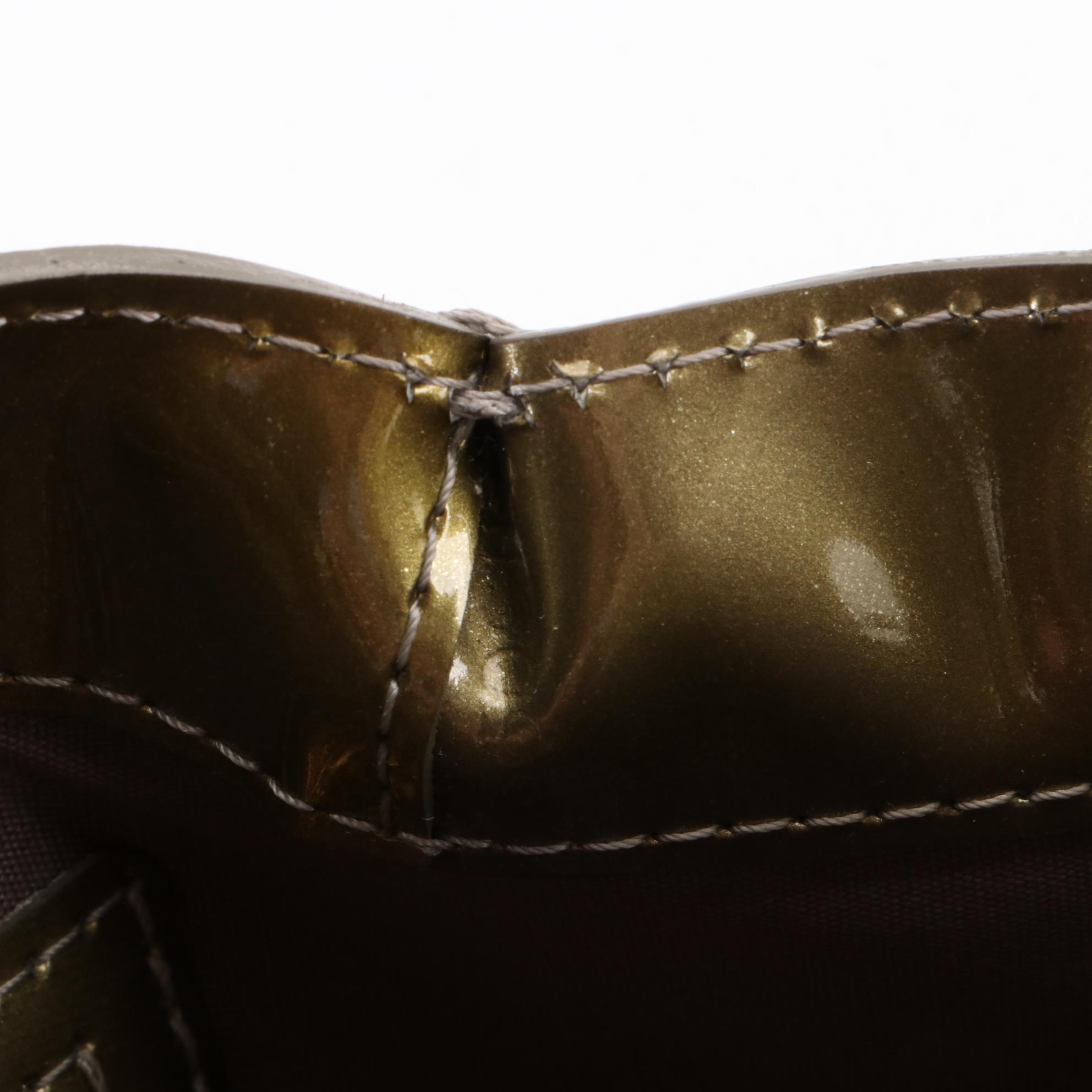 Louis Vuitton Wilshire PM Tote in Perle Monogram Vernis Leather