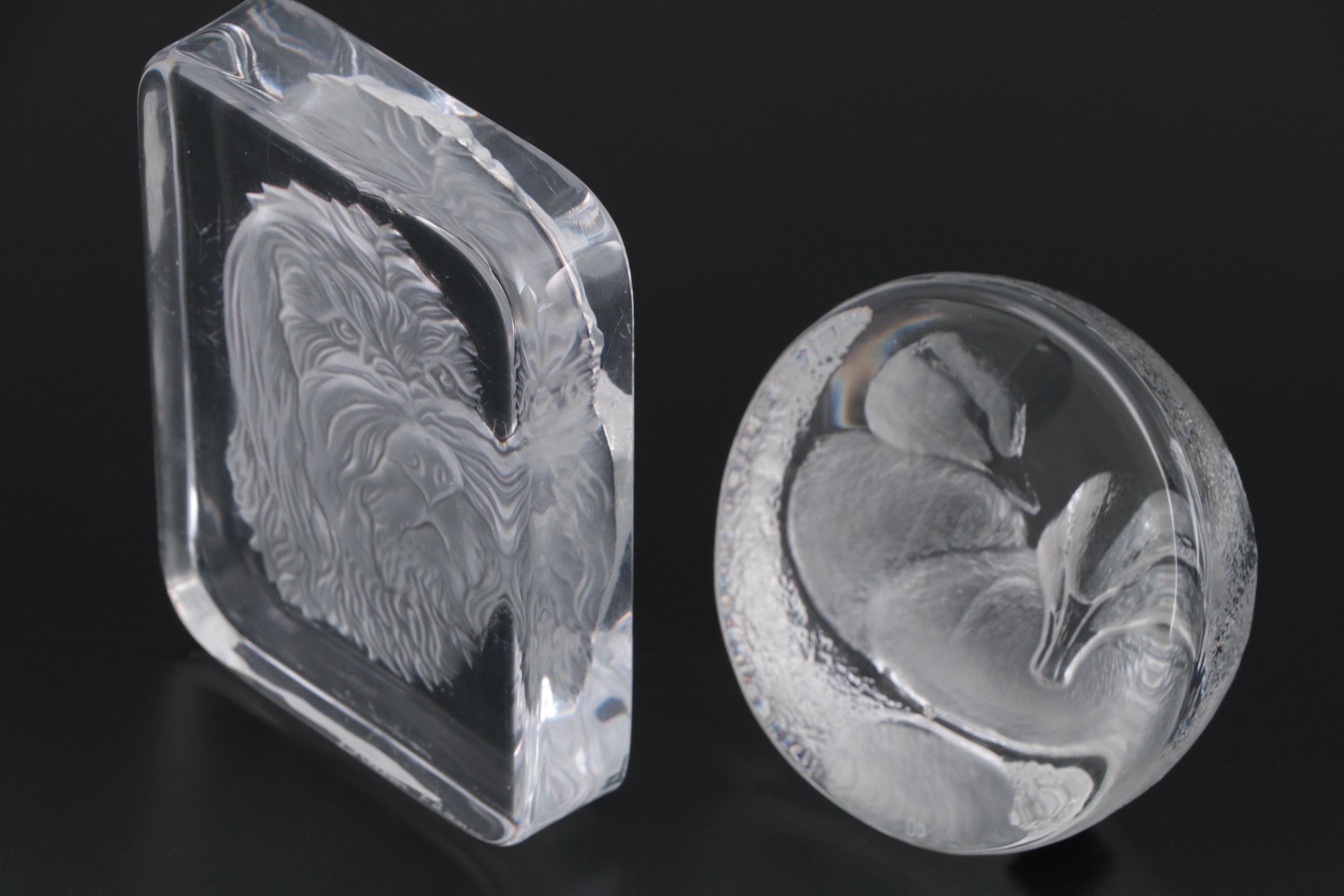 Mats Jonasson Polar Bear and Ducklings with Daum Dog Engraved Crystal Blocks EBTH