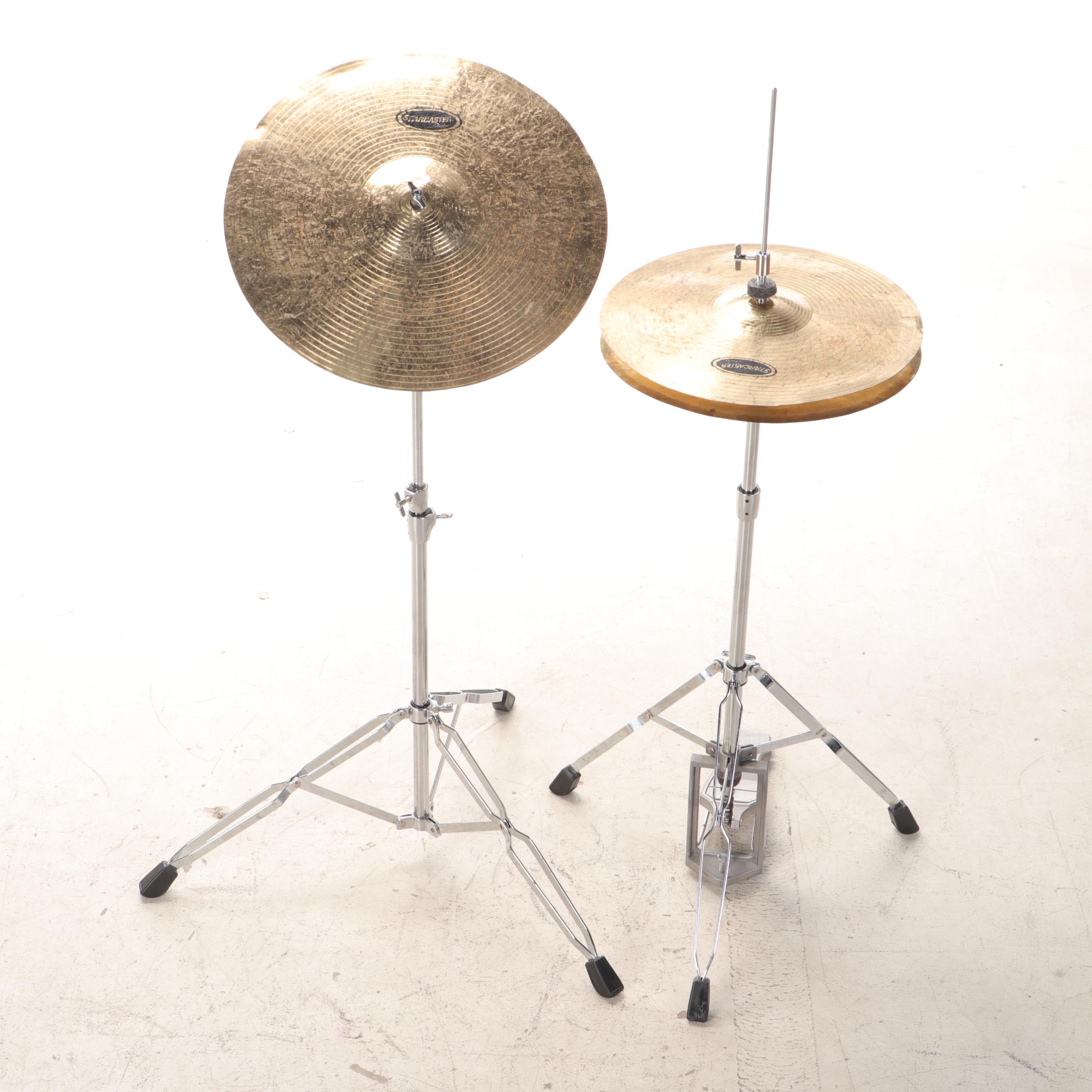 Starcaster by Fender Drum Set With Firth Drumsticks and Drum Throne