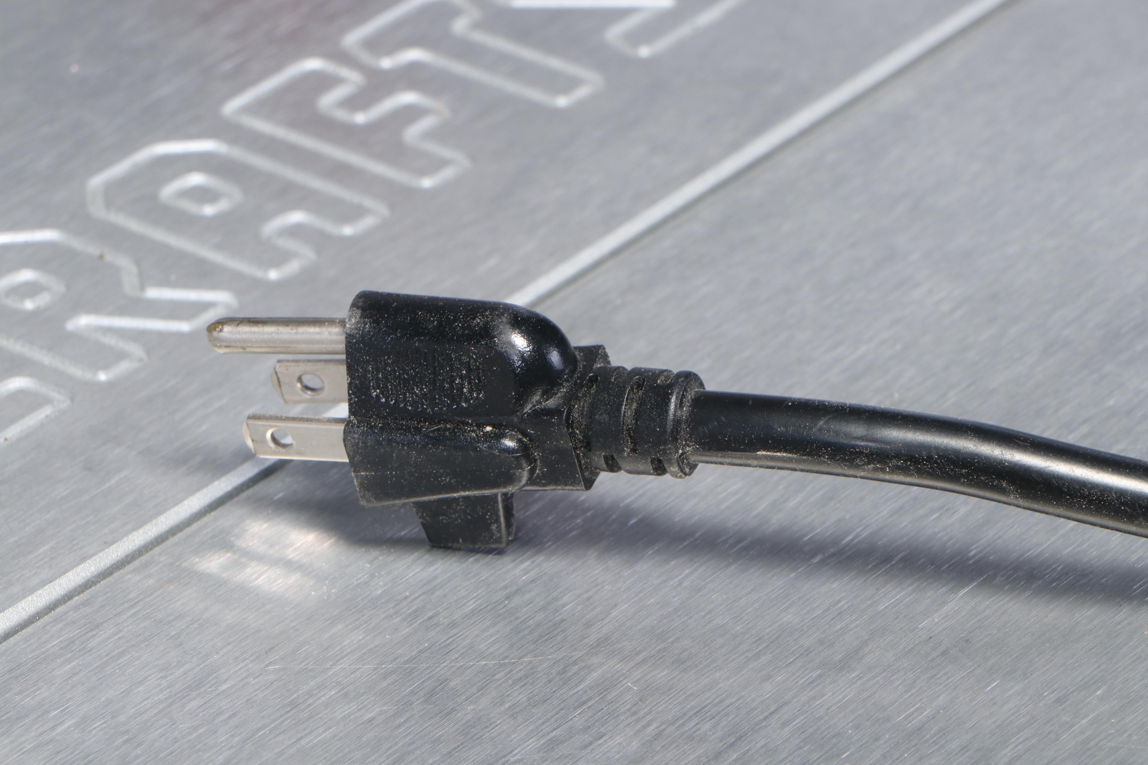 Craftsman 10" Table Saw With Casters