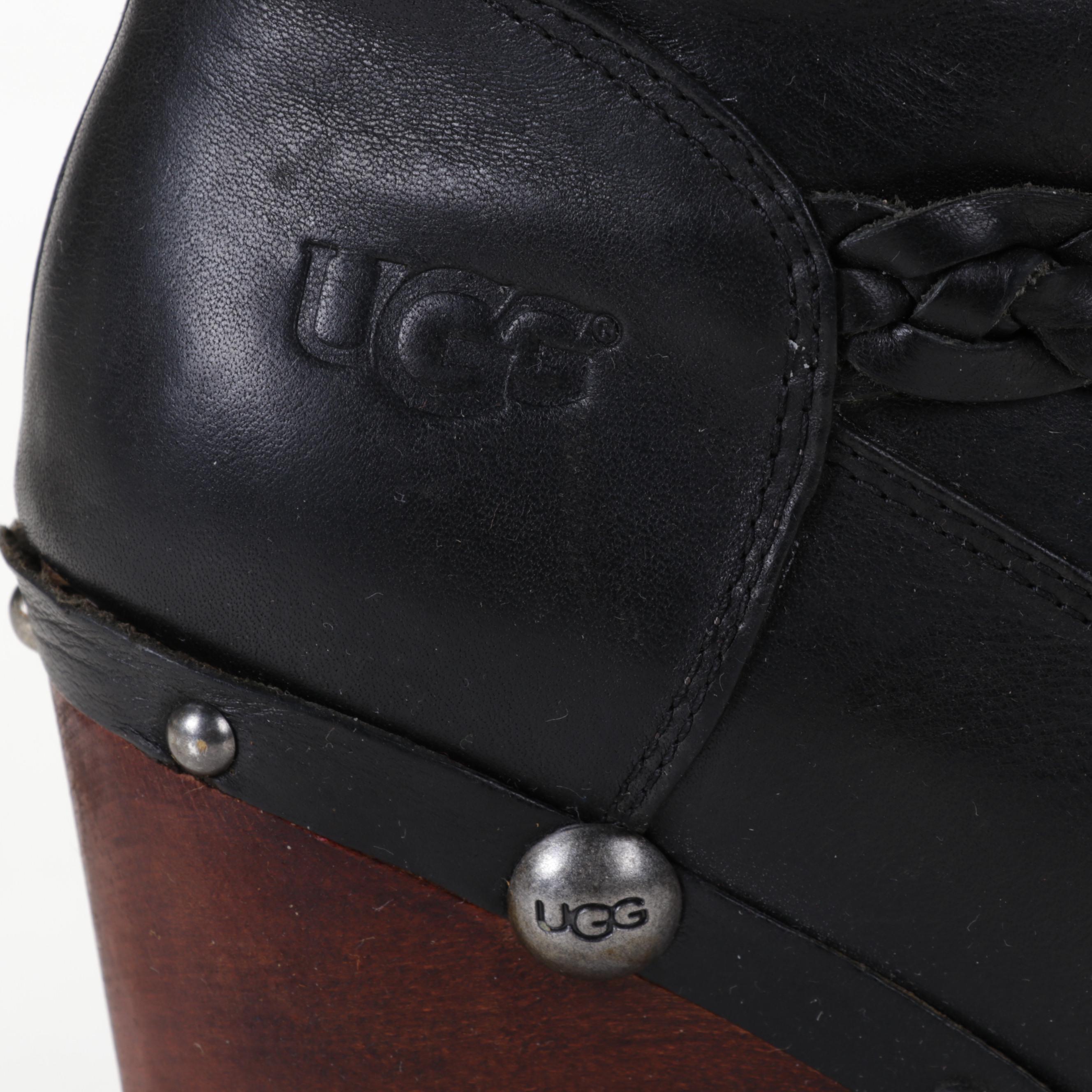 Ugg Australia Savanna Sheepskin Lined Clog Boots in Black Leather