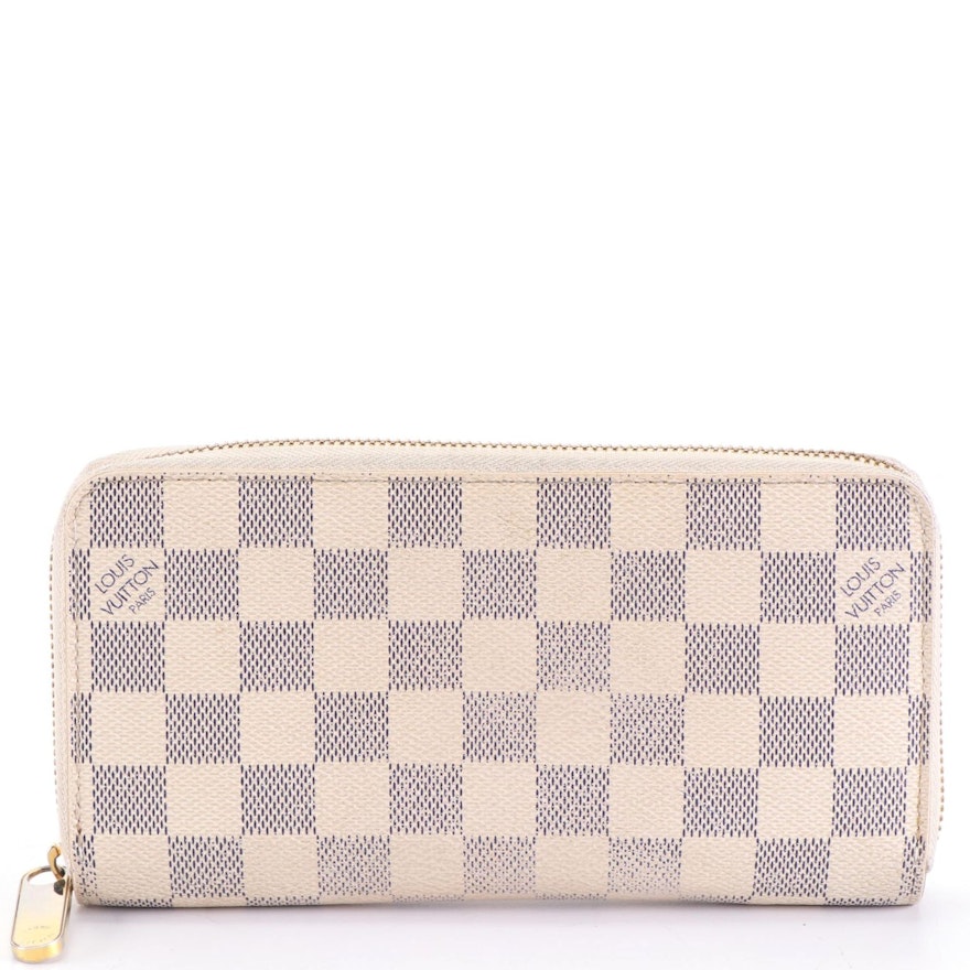 Louis Vuitton Zippy Wallet in Damier Azur Canvas