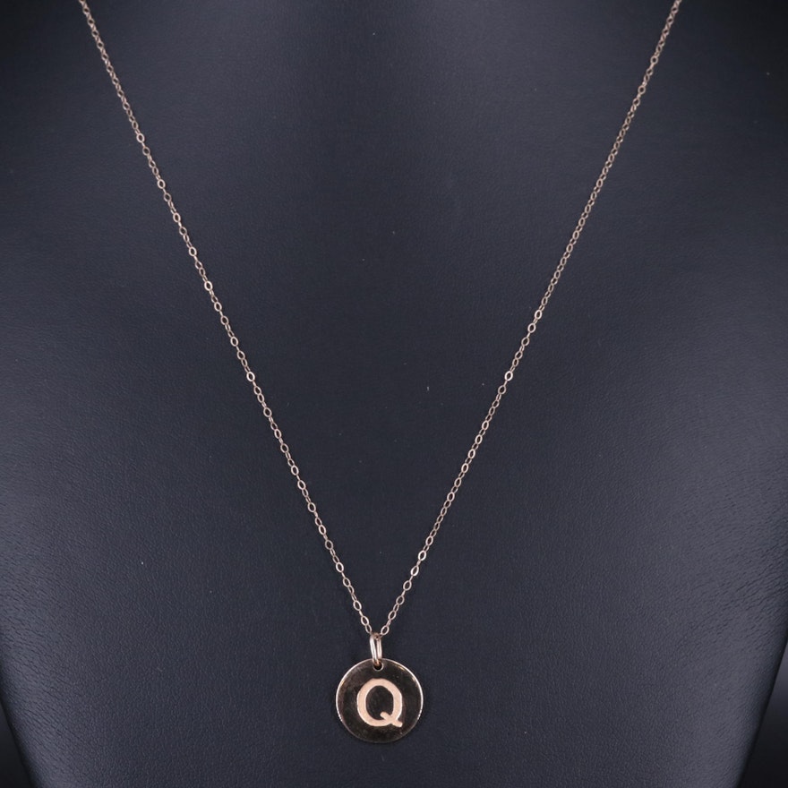 14K Q Chain Pendant Necklace