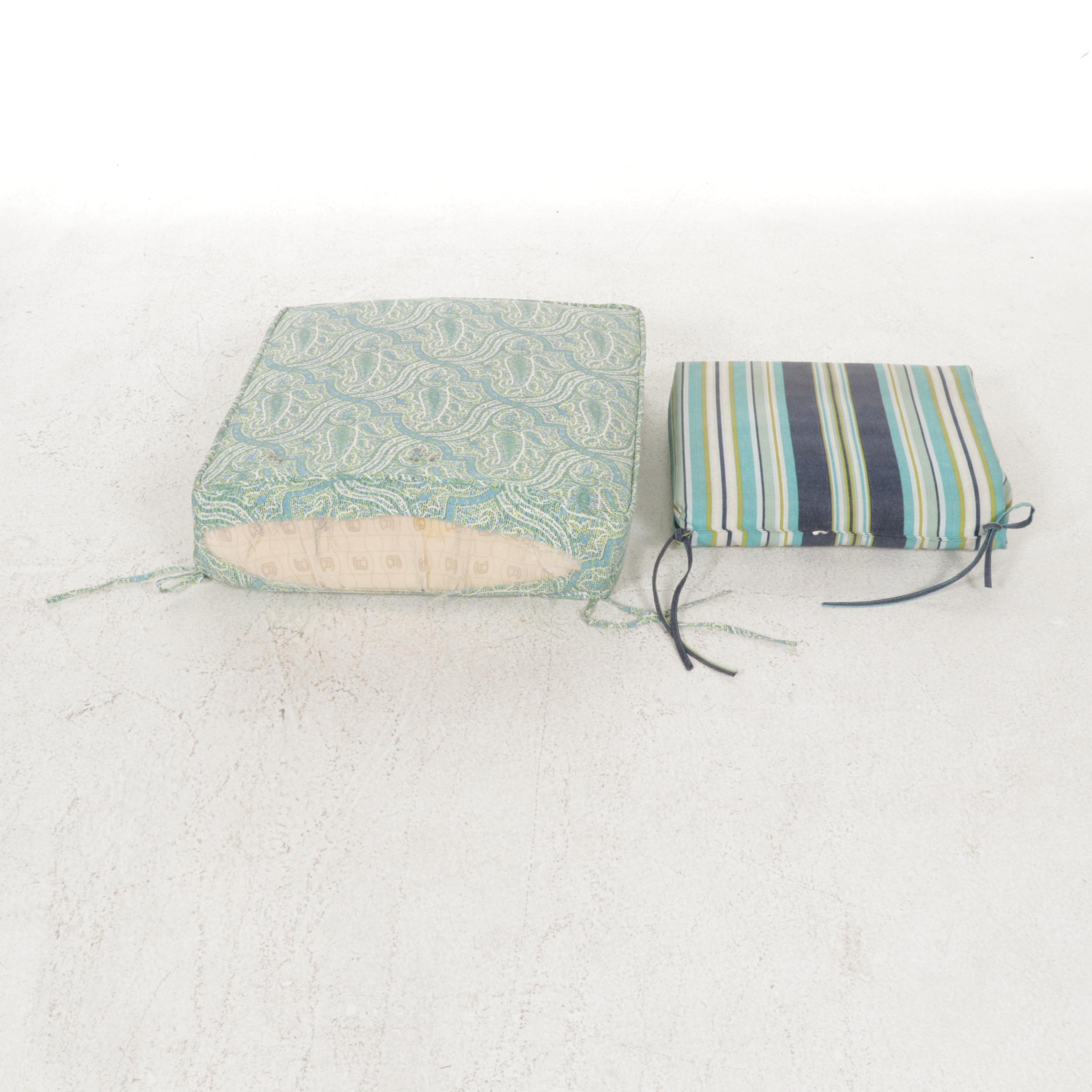 Courtyard Creations Extension Patio Lounge Chairs and Fire Bowl Side Table