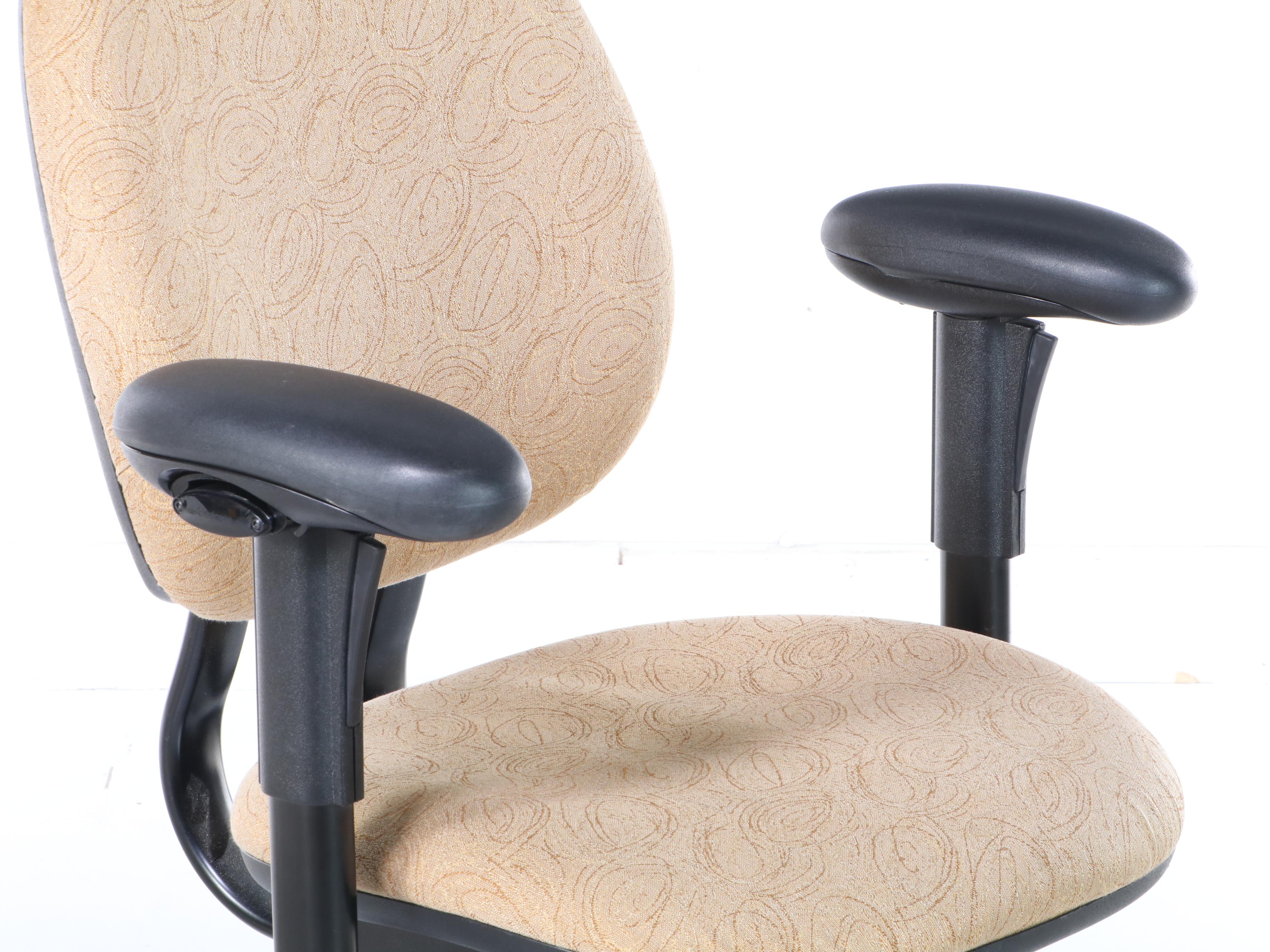 Steelcase Adjustable Swivel Desk Chair, dated 1998