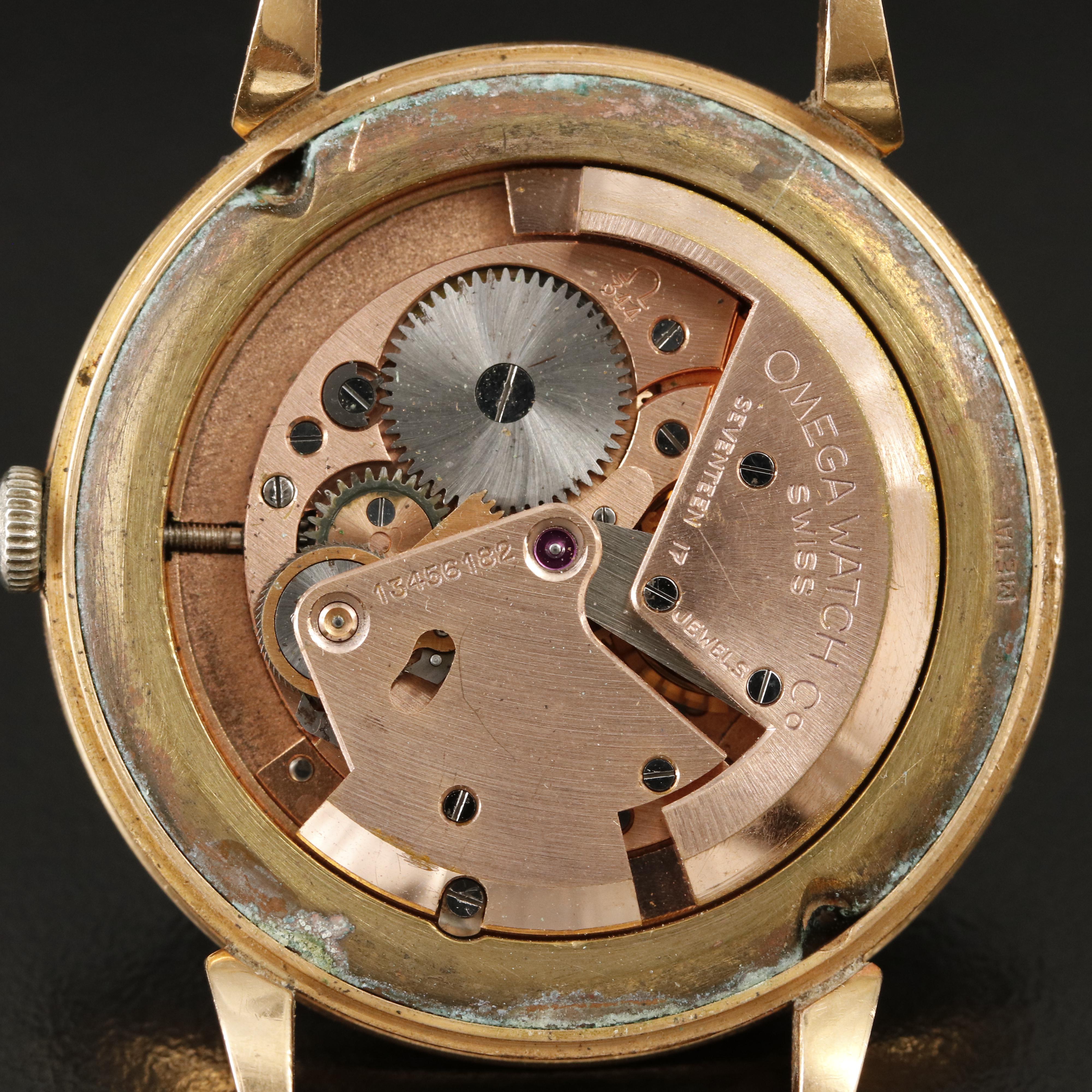 18K 1952 Omega Bumper Watch