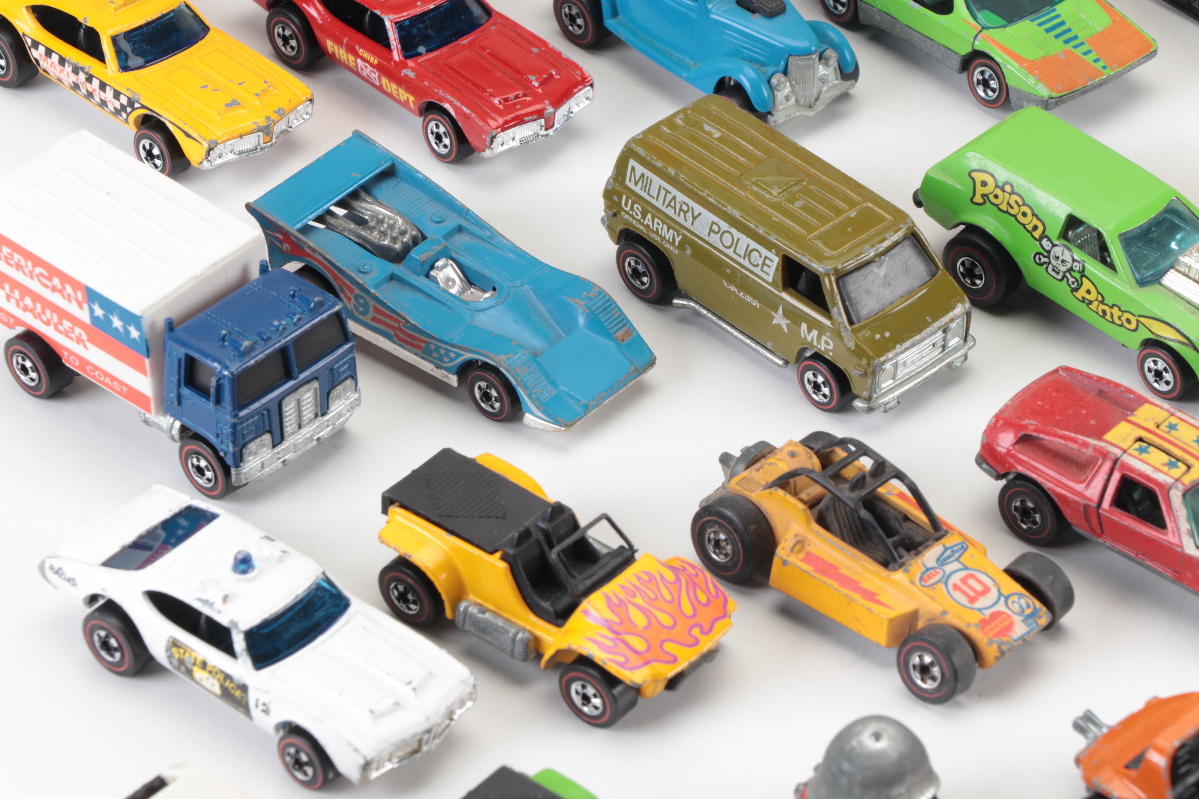 Mattel Redline Hot Wheels Diecast Cars with Carrying Case