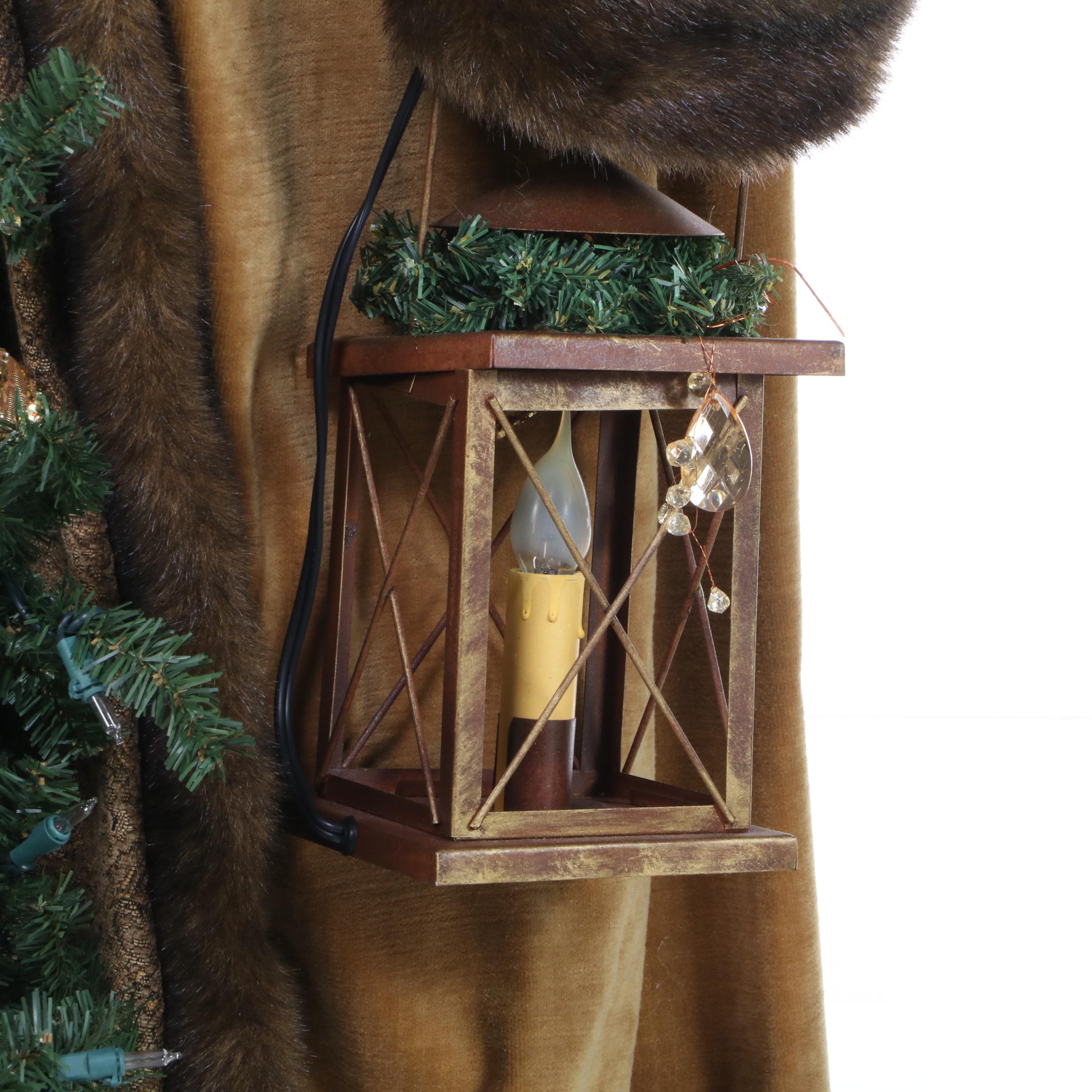 Ditz Designs by The Hen House "Golden Elegance" Father Christmas, dated 2008