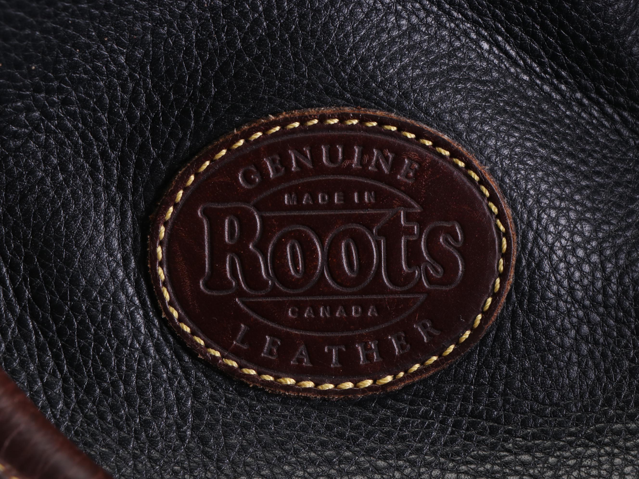 Roots Weekender Duffle Bag in Grained Leather with Smooth Leather Trim