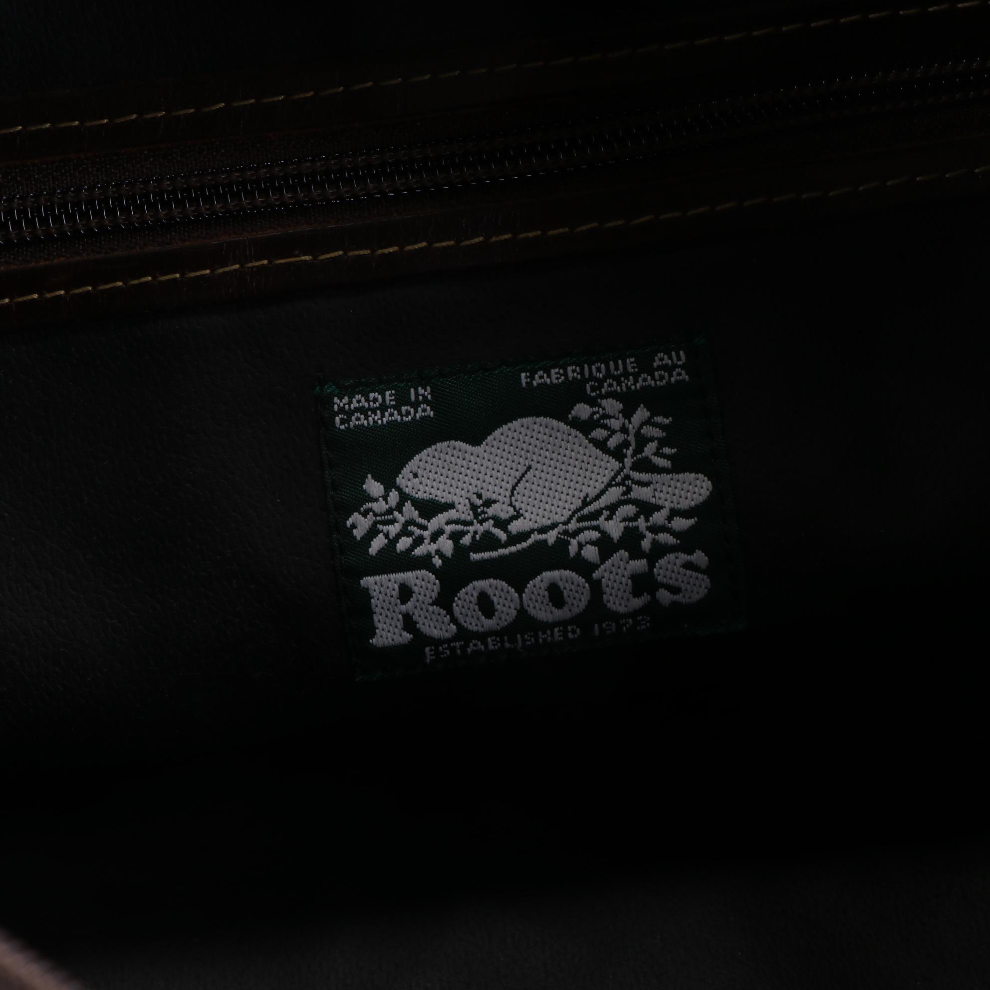 Roots Weekender Duffle Bag in Grained Leather with Smooth Leather Trim