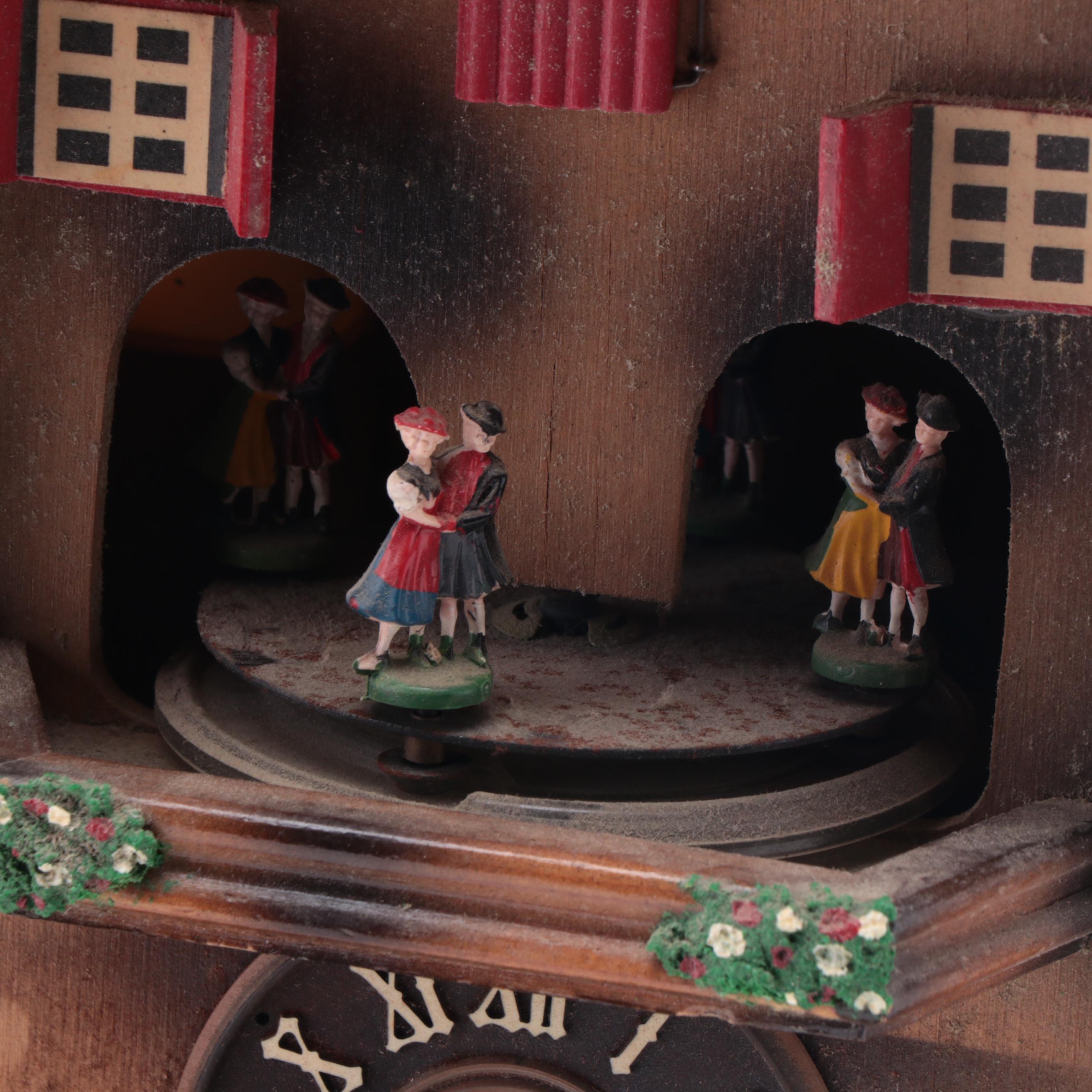 E. Schmeckenbecher Black Forest West German Cuckoo Clock, Late 20th Century