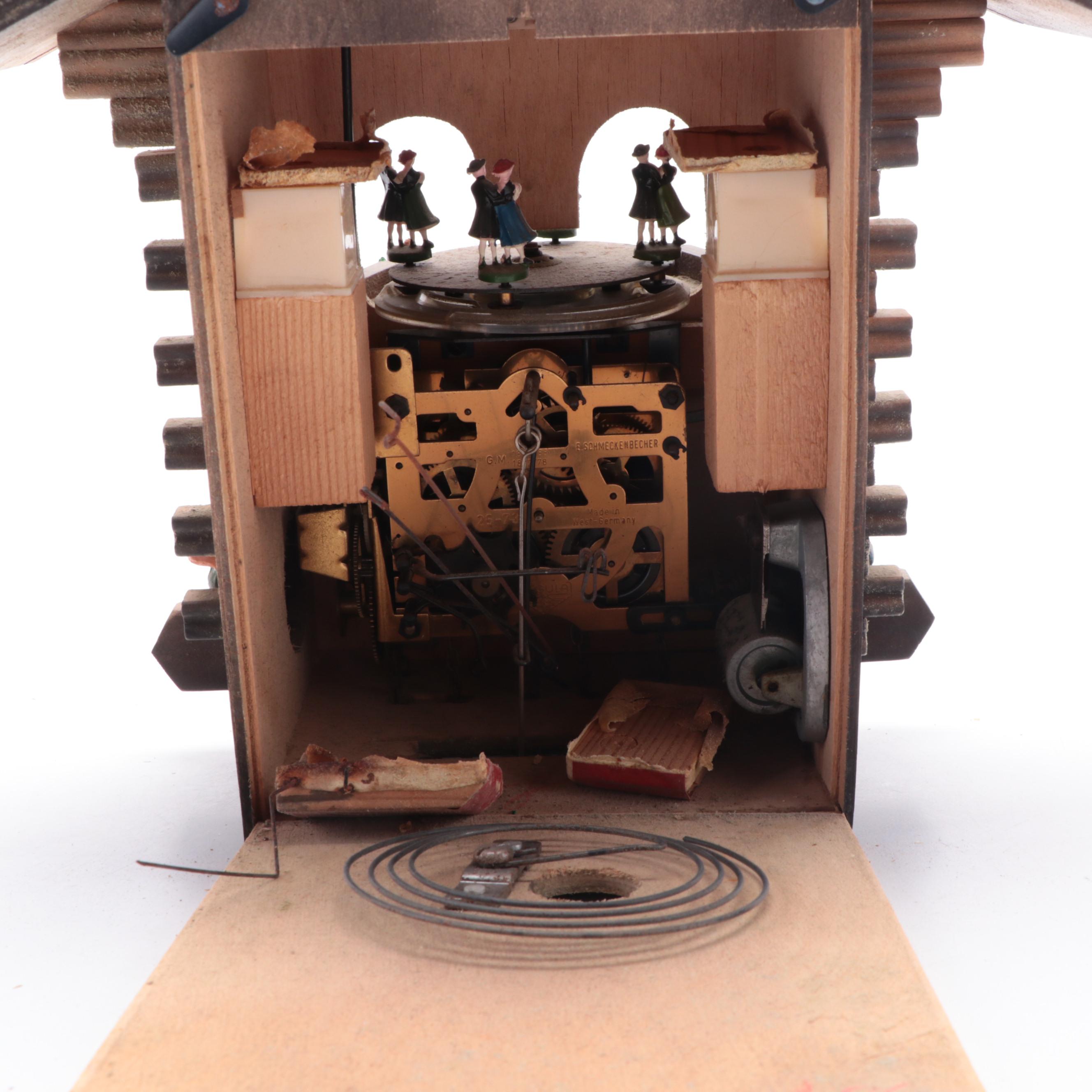 E. Schmeckenbecher Black Forest West German Cuckoo Clock, Late 20th Century