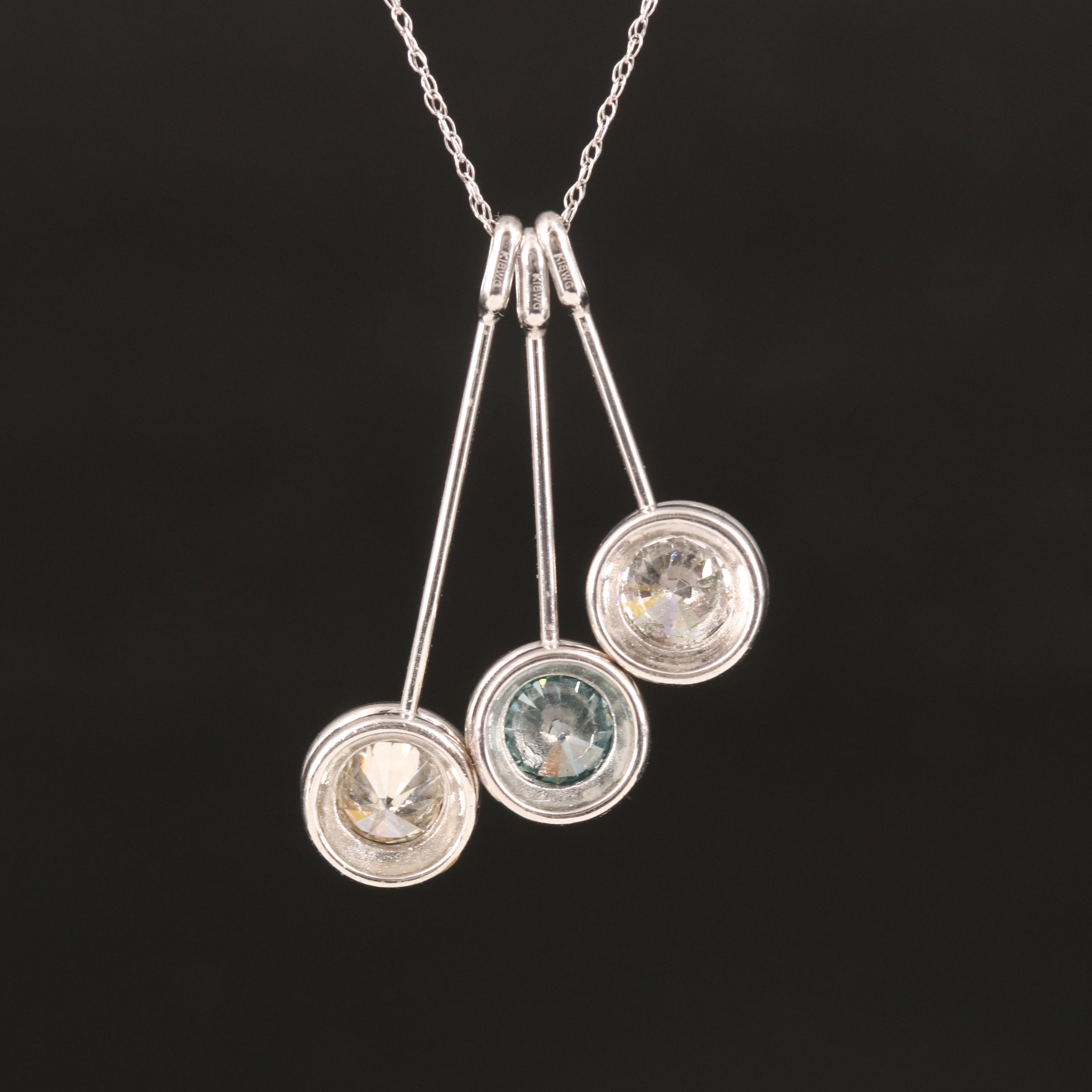 18K 1.99 CTW Diamond Graduated Drop Pendant Necklace