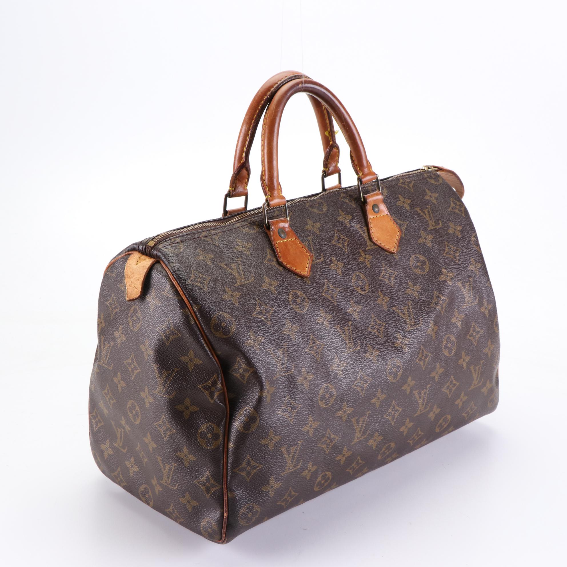Louis Vuitton Speedy 35 in Monogram Canvas