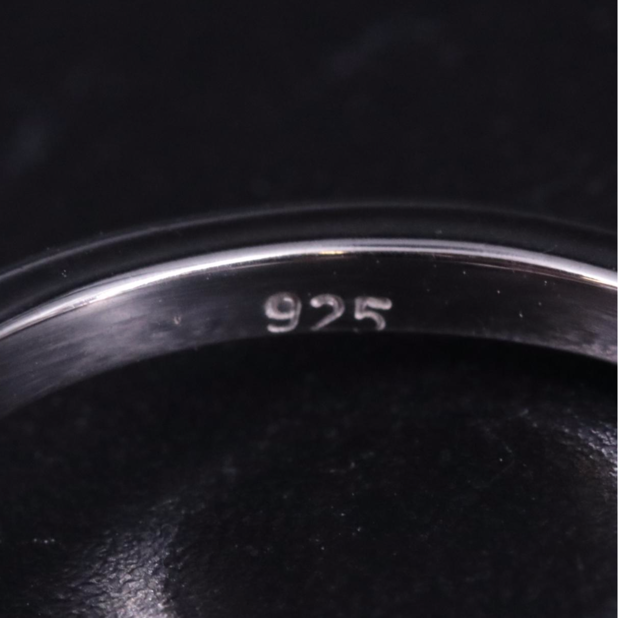 Sterling Silver Garnet Solitaire Ring